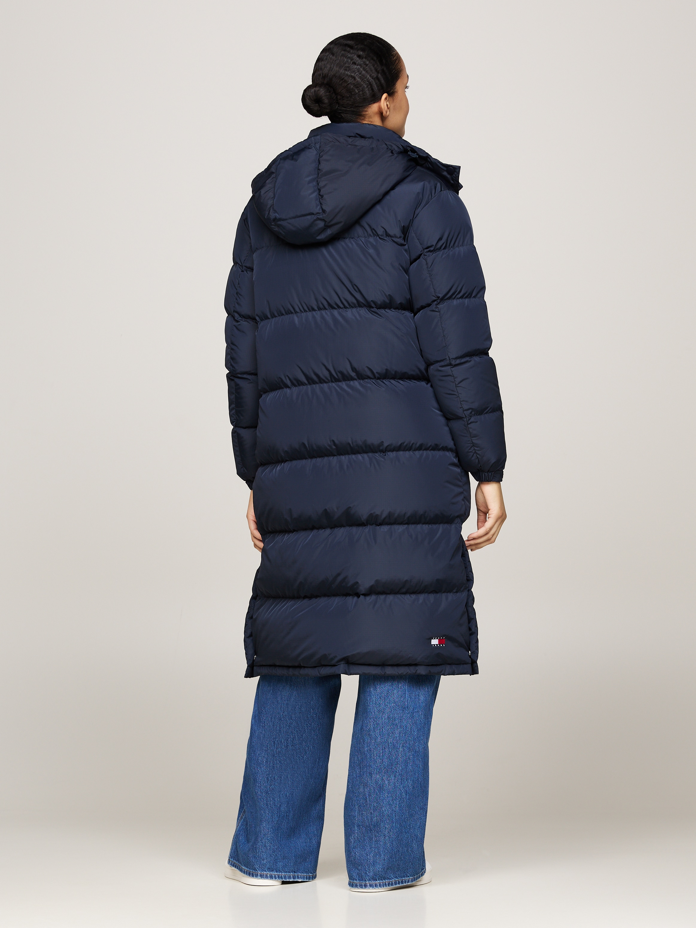 Tommy Jeans Steppmantel "TJW ALASKA LONG PUFFER EXT", mit Logostickerei günstig online kaufen