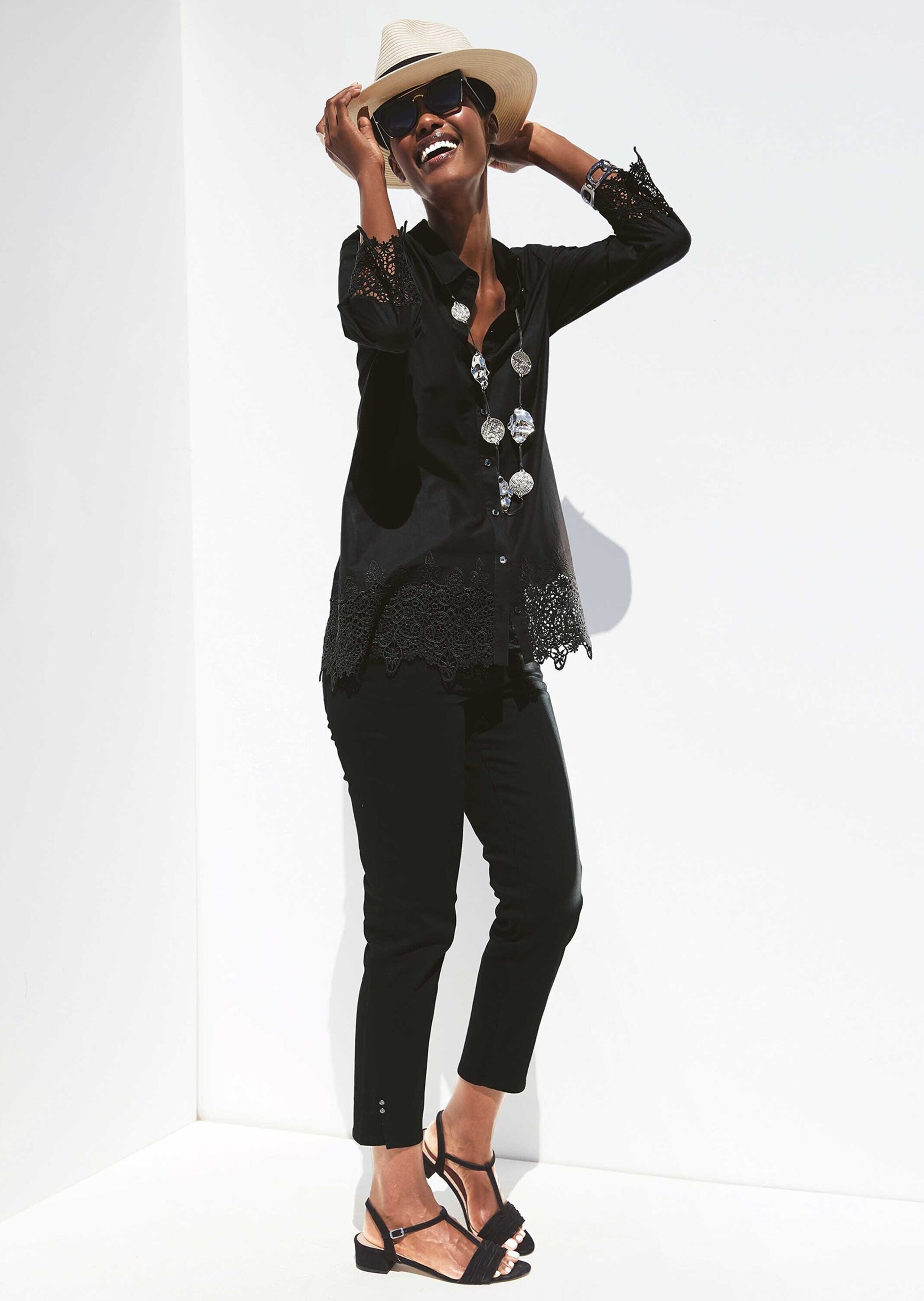 MADELEINE Hemdbluse "Bluse Baumwoll-Bluse mit Spitzen-Abschlüssen" günstig online kaufen