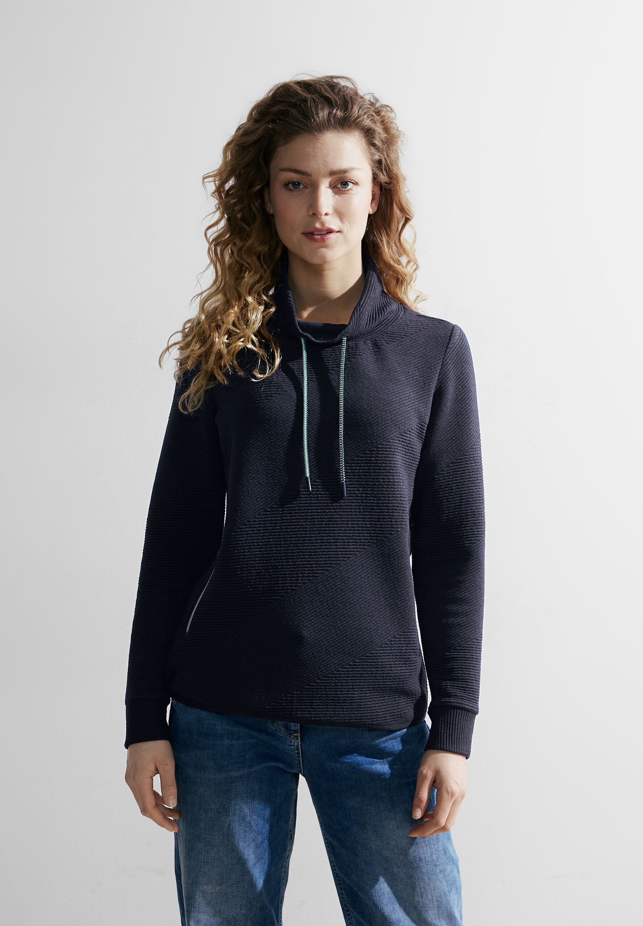 Sweatshirt, mit elastischem Materialmix