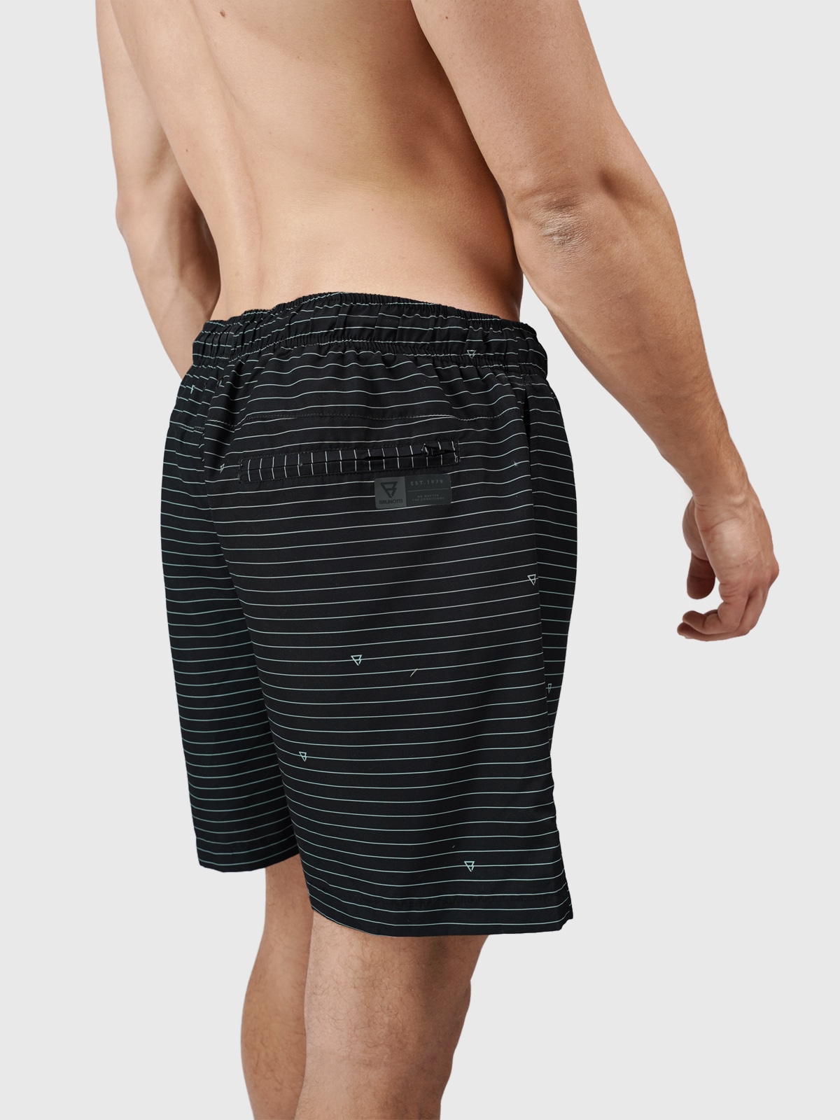 Brunotti Badeshorts mit seitlichen Mesh-Eingriffstaschen, mit Mesh-Innenhose