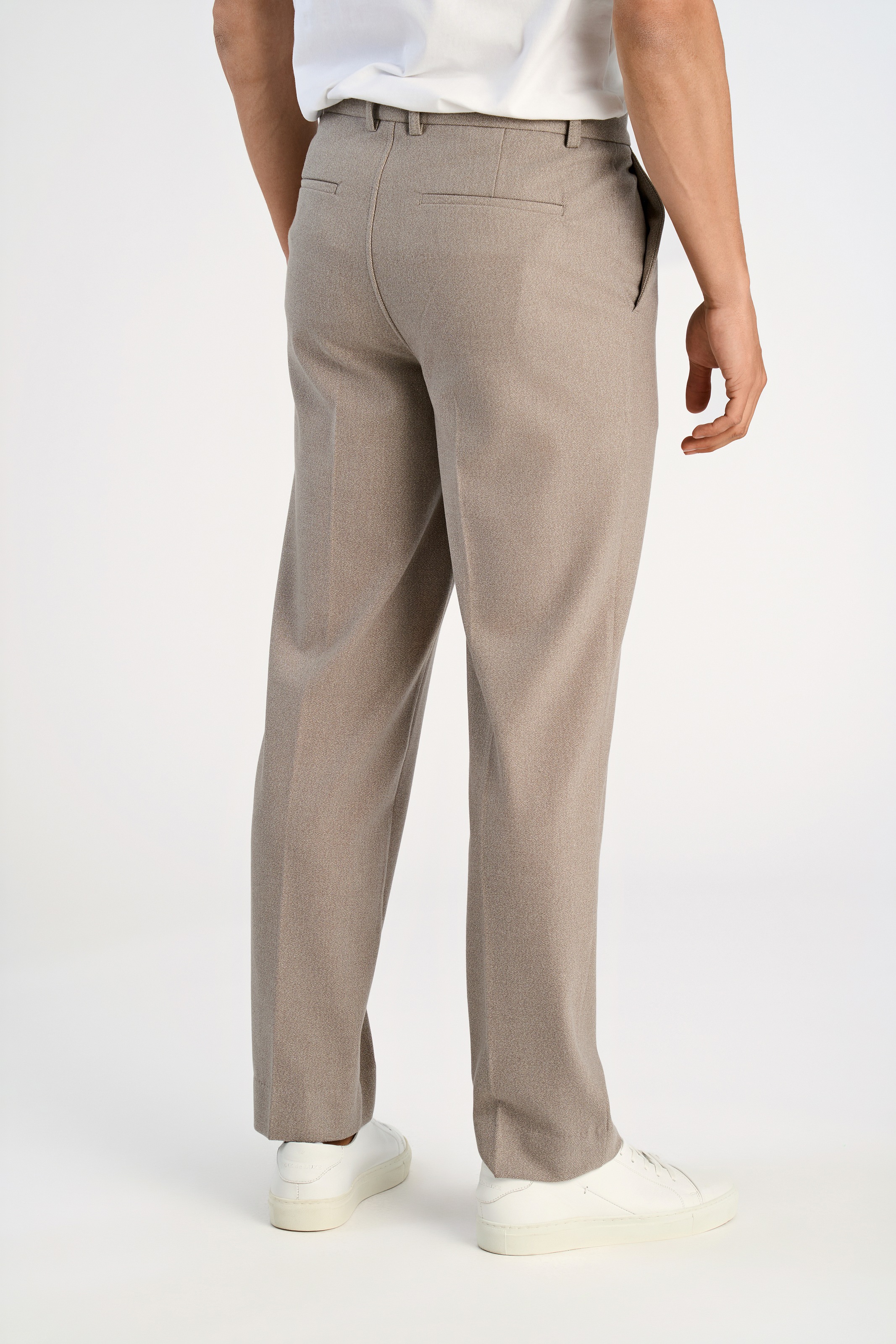 LINDBERGH Chinohose, mit Bundfalte und Stretch