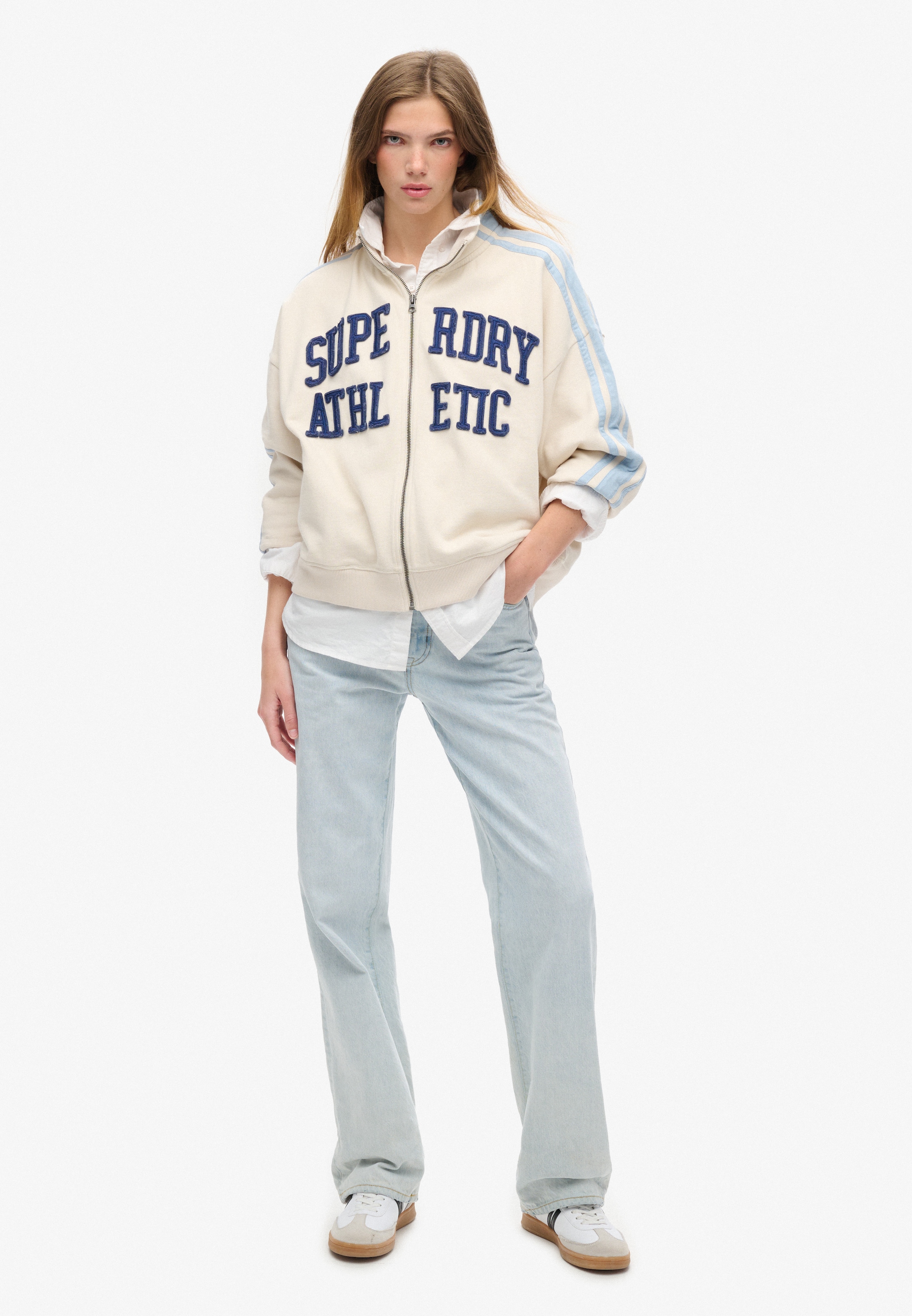 Superdry Sweatjacke »ATHLETIC APPLQ LOOSE ZIP TRACK«, mit hochwertiger Front-Applikation