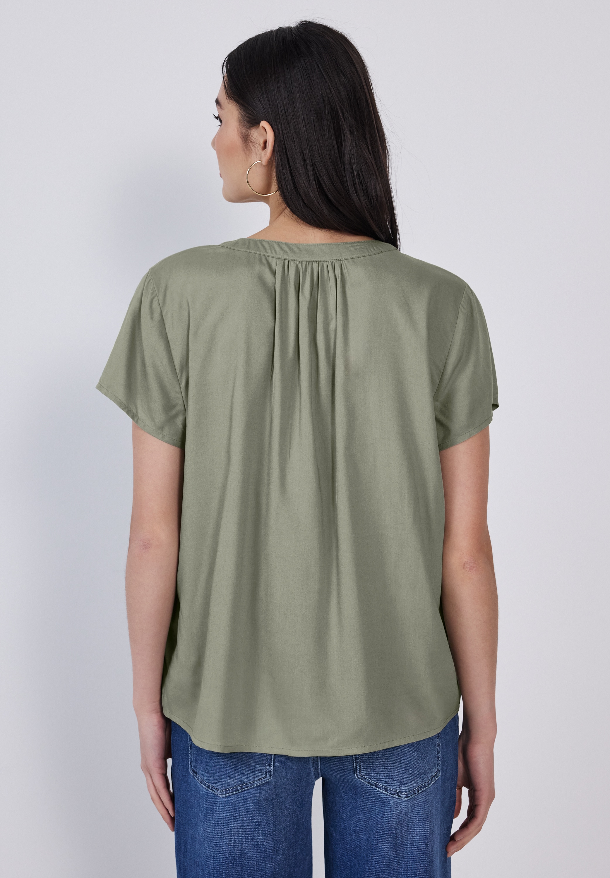 STREET ONE STUDIO Shirtbluse, mit geschlitztem Rundhalsausschnitt
