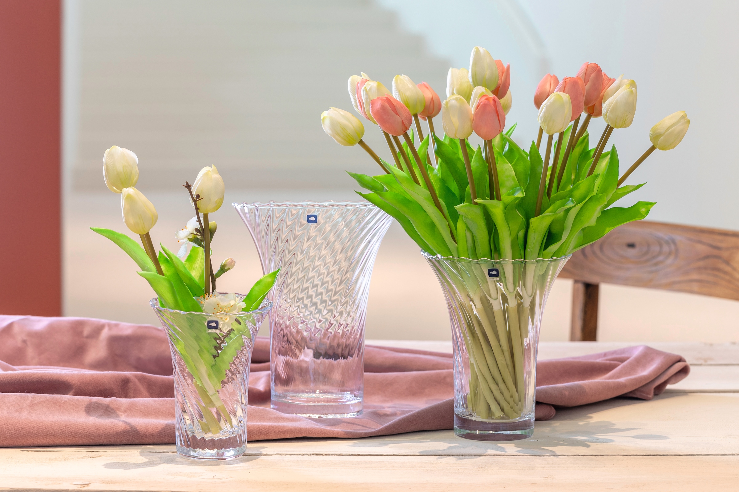 LEONARDO Tischvase »Solifleurvase RAVENNA, Höhe ca. 26,5 cm« aus Glas, handgefertigt, Spülmaschinenfest