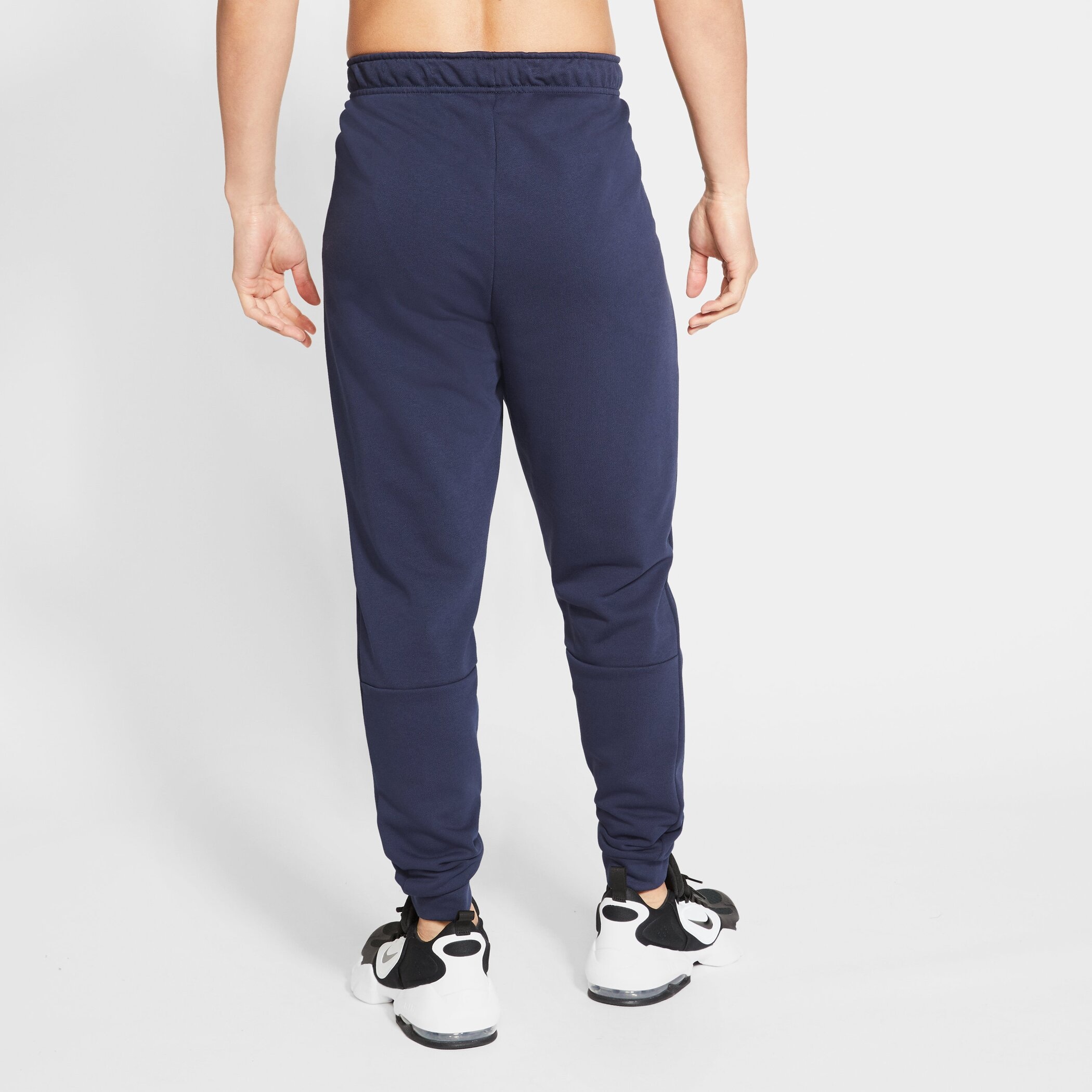 Nike Trainingshose »DRI-FIT MEN'S TAPERED TRAINING PANTS«