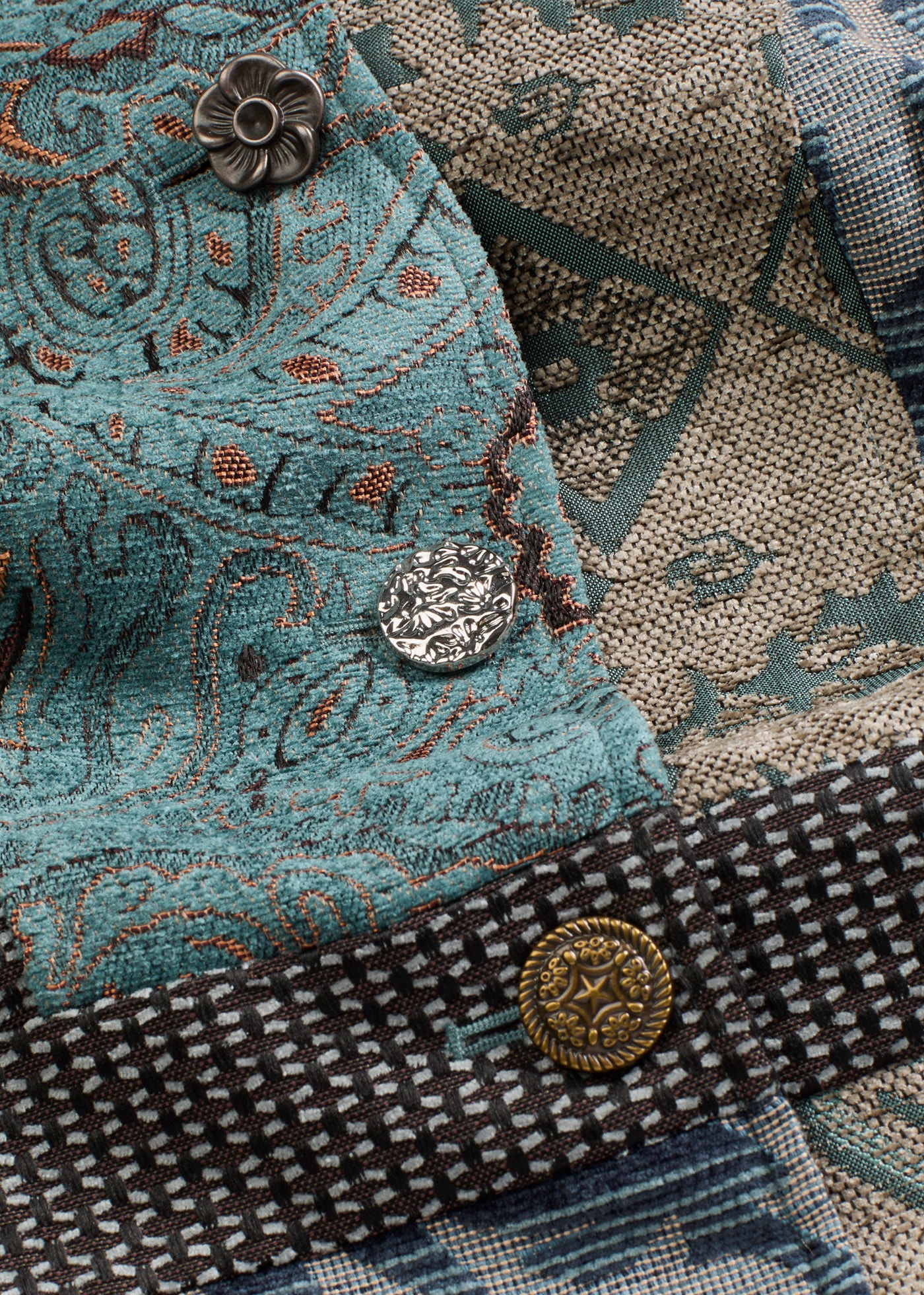 bonprix Kurzmantel »Kurzmantel im aufwändigen Jaquard-Design«, Kurzmantel im aufwändigen Jaquard-Design
