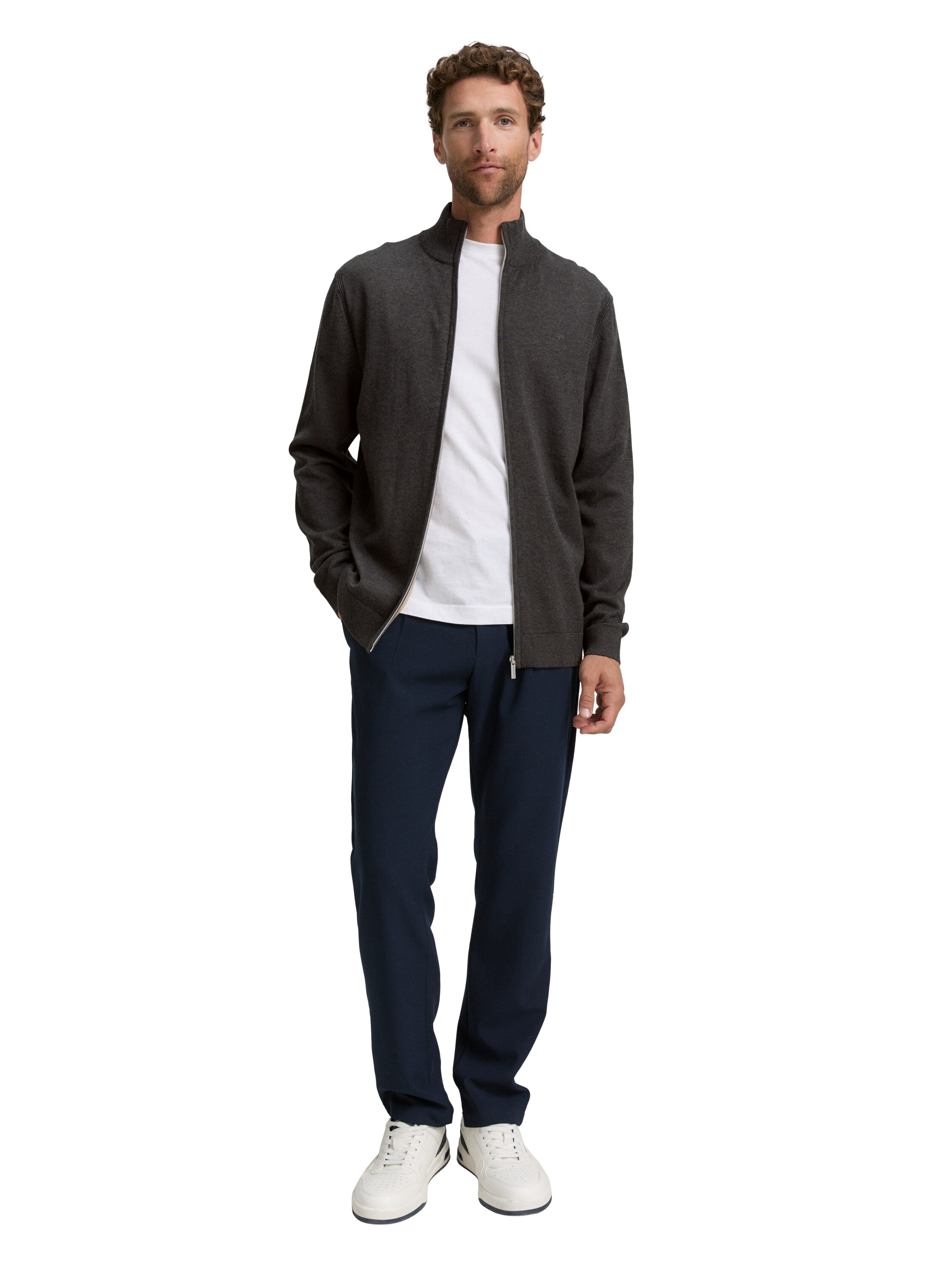 TOM TAILOR Strickjacke, mit Logo Stickerei