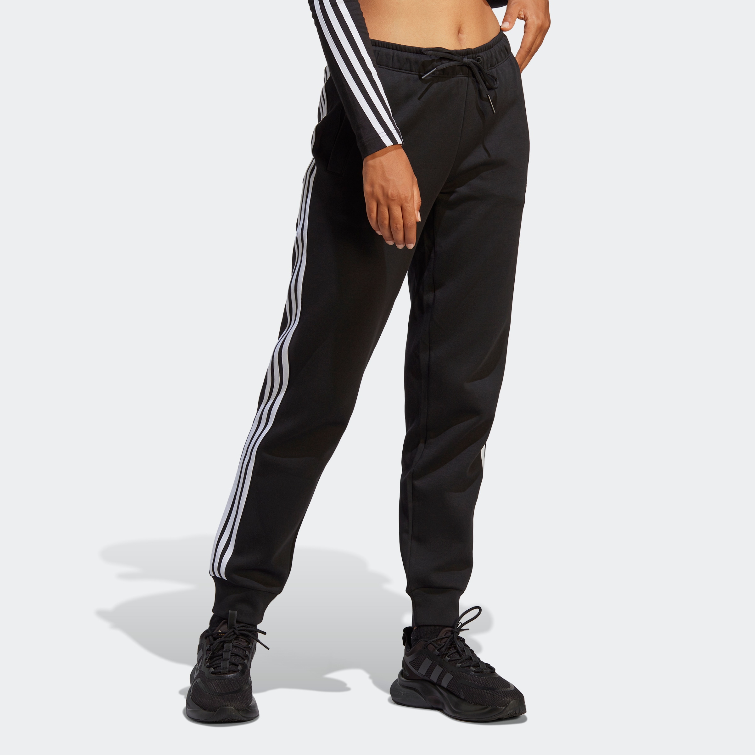 adidas Sportswear Sporthose "FUTURE ICONS 3STREIFEN REGULAR HOSE", (1 tlg.) günstig online kaufen