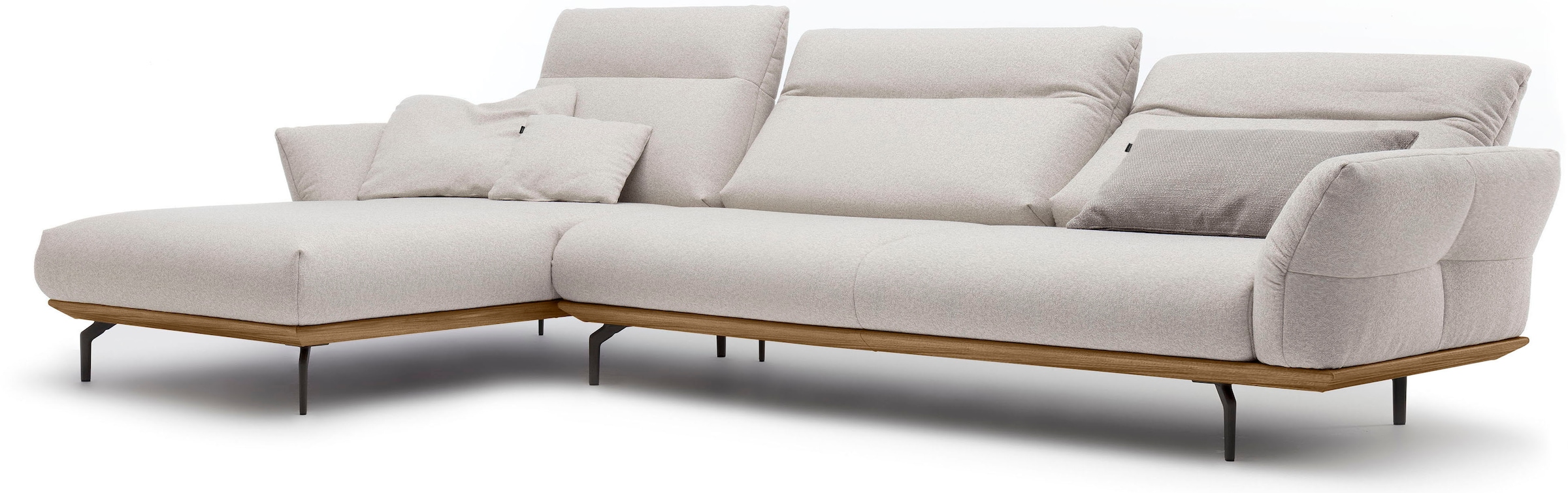 Creation BY ROLF BENZ Ecksofa »CR.460 Designsofa mit erstklassigem Sitzkomfort« Sockel in Nussbaum, Winkelfüße in Umbragrau, Breite 338 cm