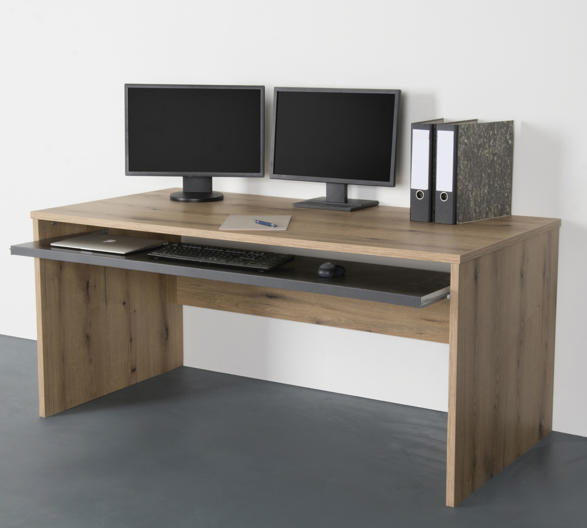 VOGL Möbelfabrik Schreibtisch »Barrie mit 2-farbigem Tastaturauszug«, in 2 Breiten, 2,5 cm Tischplattenstärke, Made in Germany