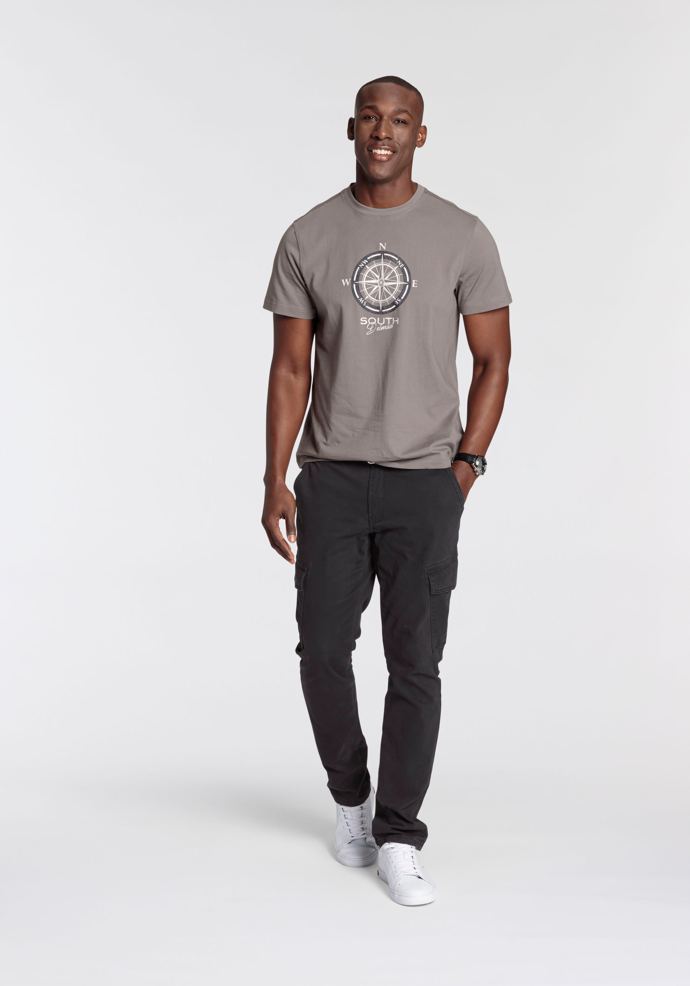 DELMAO T-Shirt, Kurzarm, bedruckt, Rundhals, aus Baumwolle