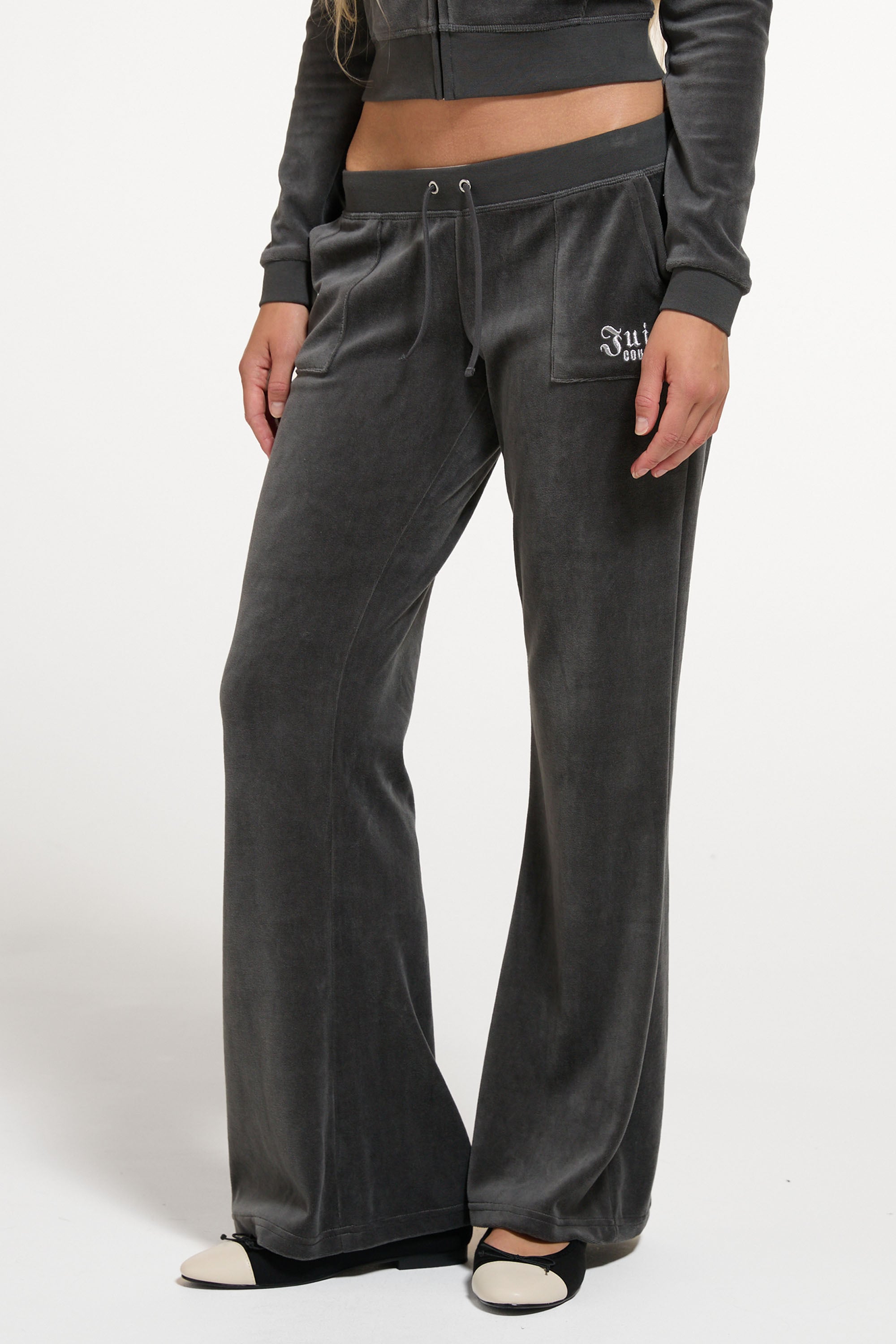 Juicy Couture Sweathose »REGAL REBELLE CAISA ULTRA LOW RISE PANT Damen«  Trainingshose Damen, Sweathose, Velour, Jogginghose mit Glitzer, Sale