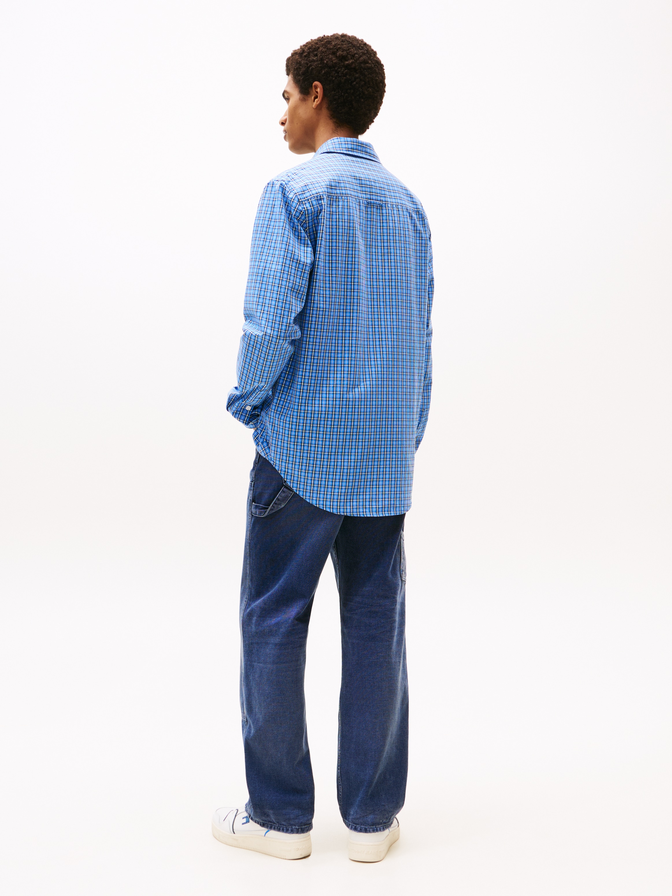 Tommy Jeans Langarmhemd »TJM ESSNT POPLIN REG SHIRT EXT«, Mit Rundhalsausschnitt