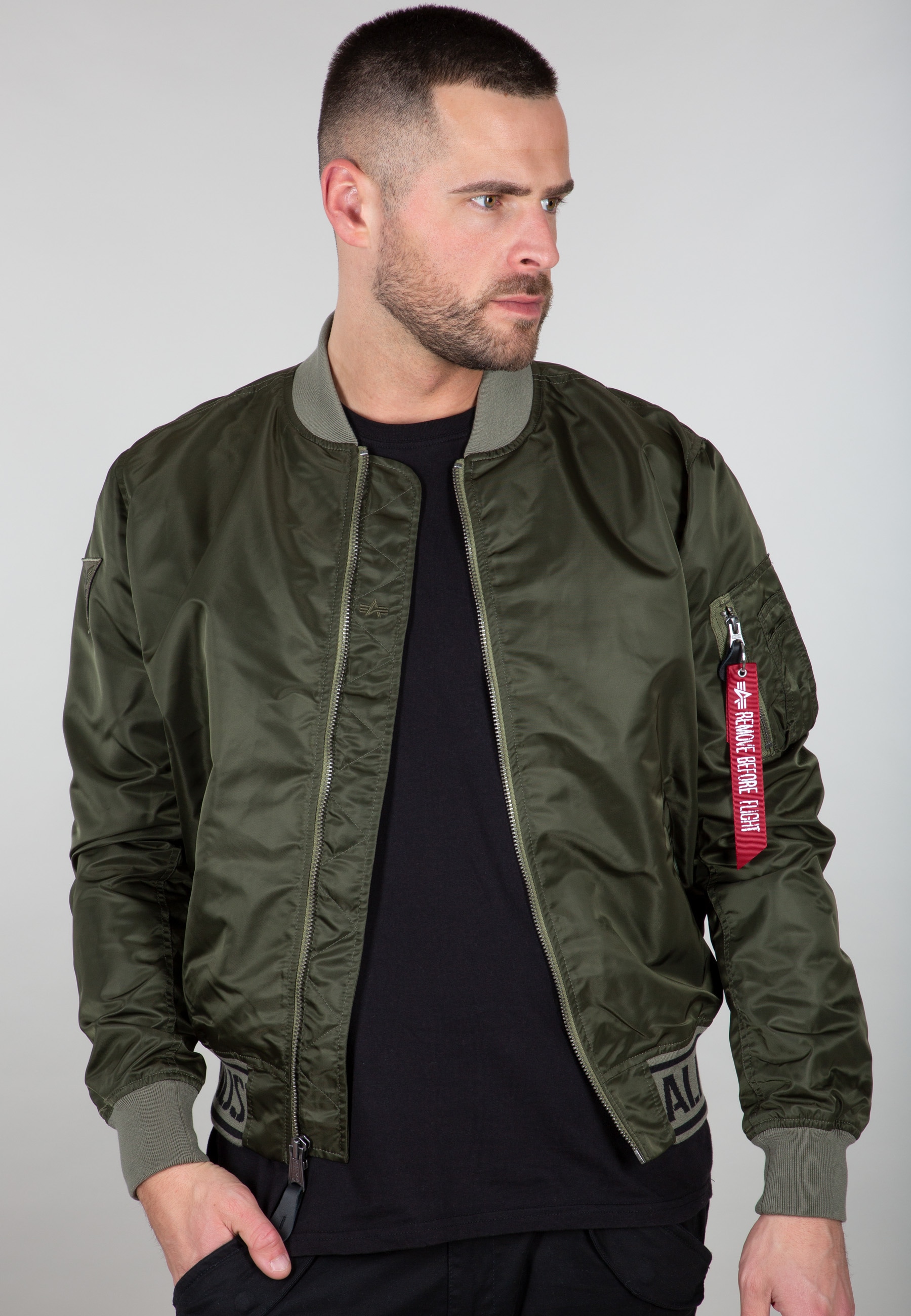 Alpha Industries Bomberjacke "MA-1 LW AR" günstig online kaufen