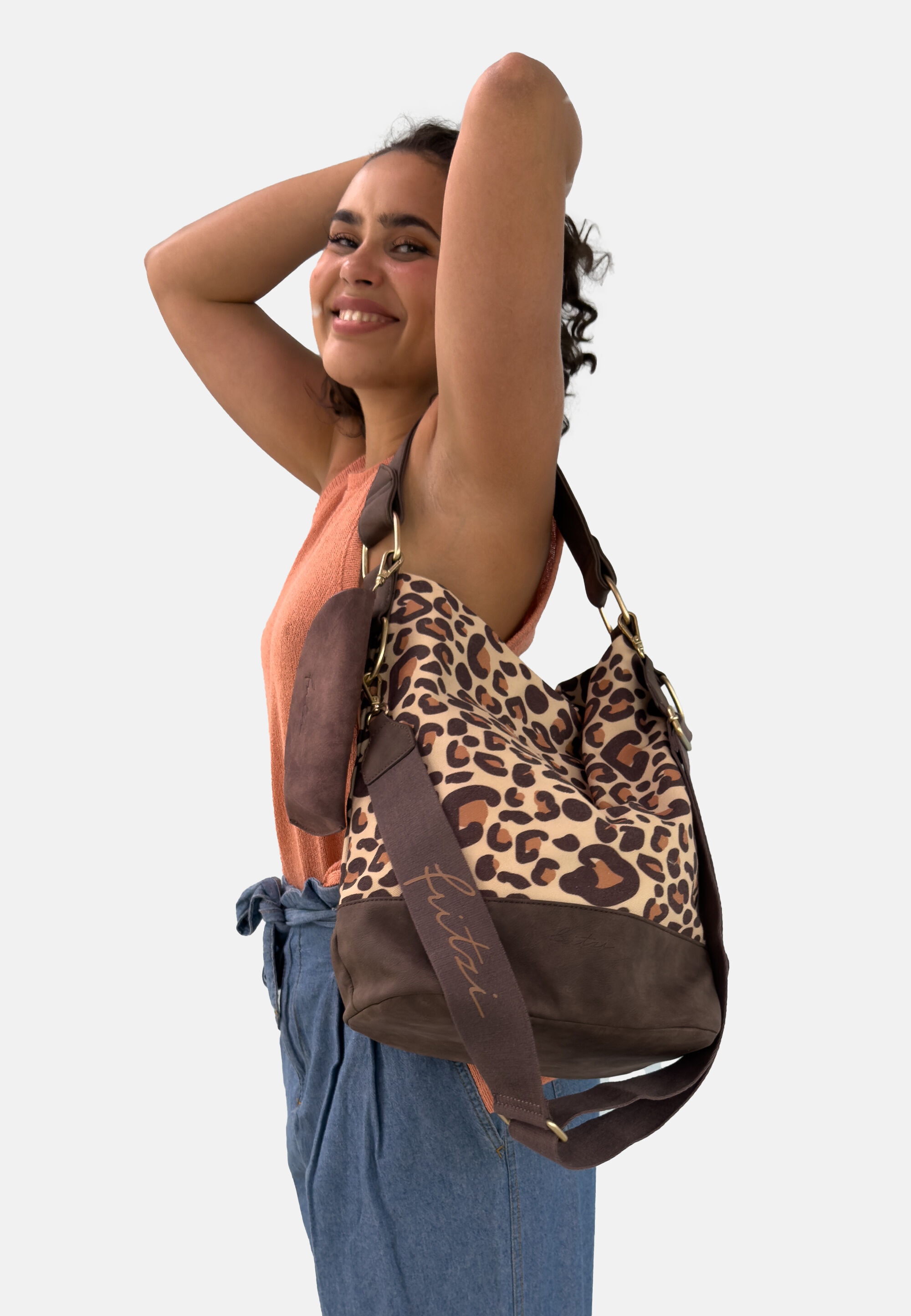 Fritzi aus Preußen Schultertasche »Izzy07 Limited Leo Camel« mit Leomuster
