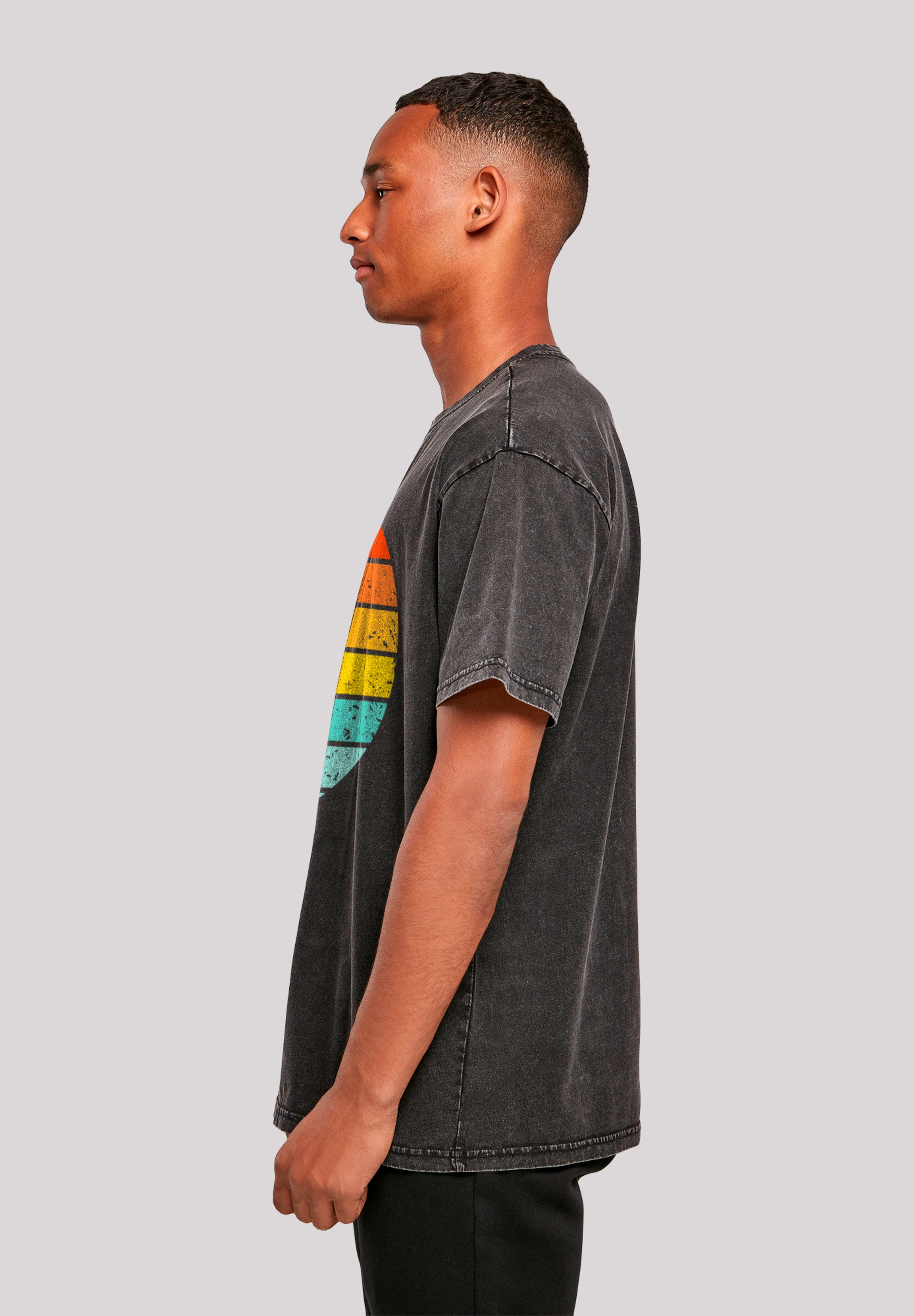 F4NT4STIC T-Shirt »Alien Retro Sonnenuntergang«, Premium Qualität