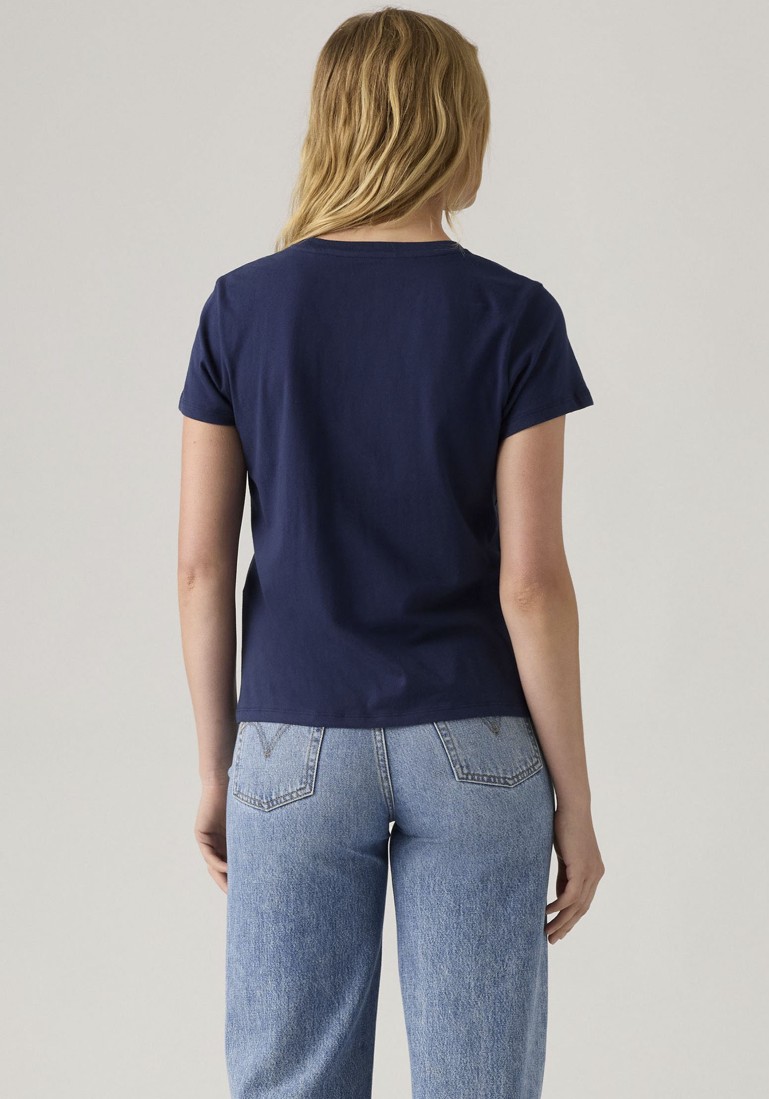 Thumbnail - Levis T-Shirt "THE PERFECT TEE" mit Batwing-Logoprint
