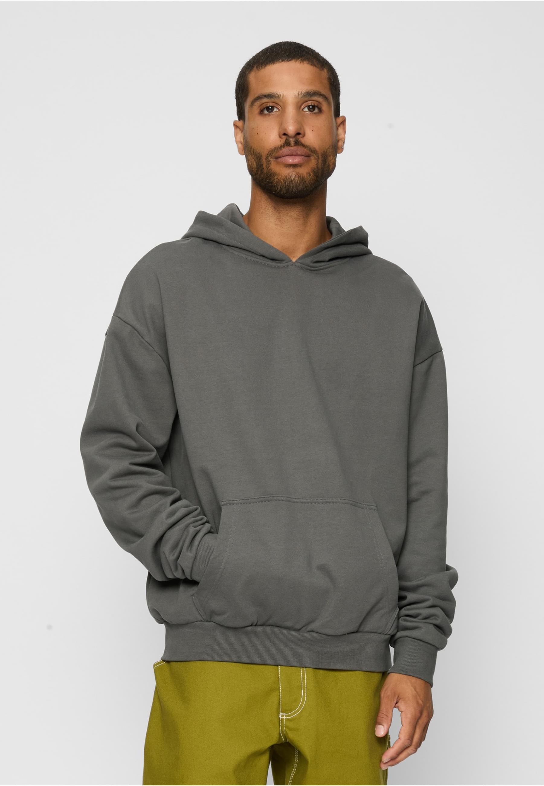 URBAN CLASSICS Sweatshirt »Urban Classics Herren Ultra Heavy Hoody«, (1 tlg.)