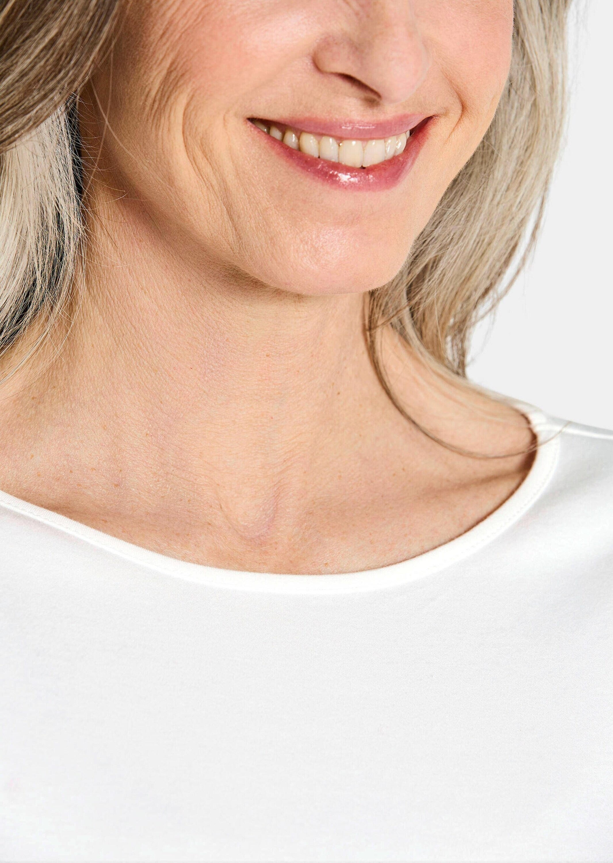 GOLDNER Kurzarmshirt »Kurzgröße Basic-Shirt aus Interlock-Jersey«