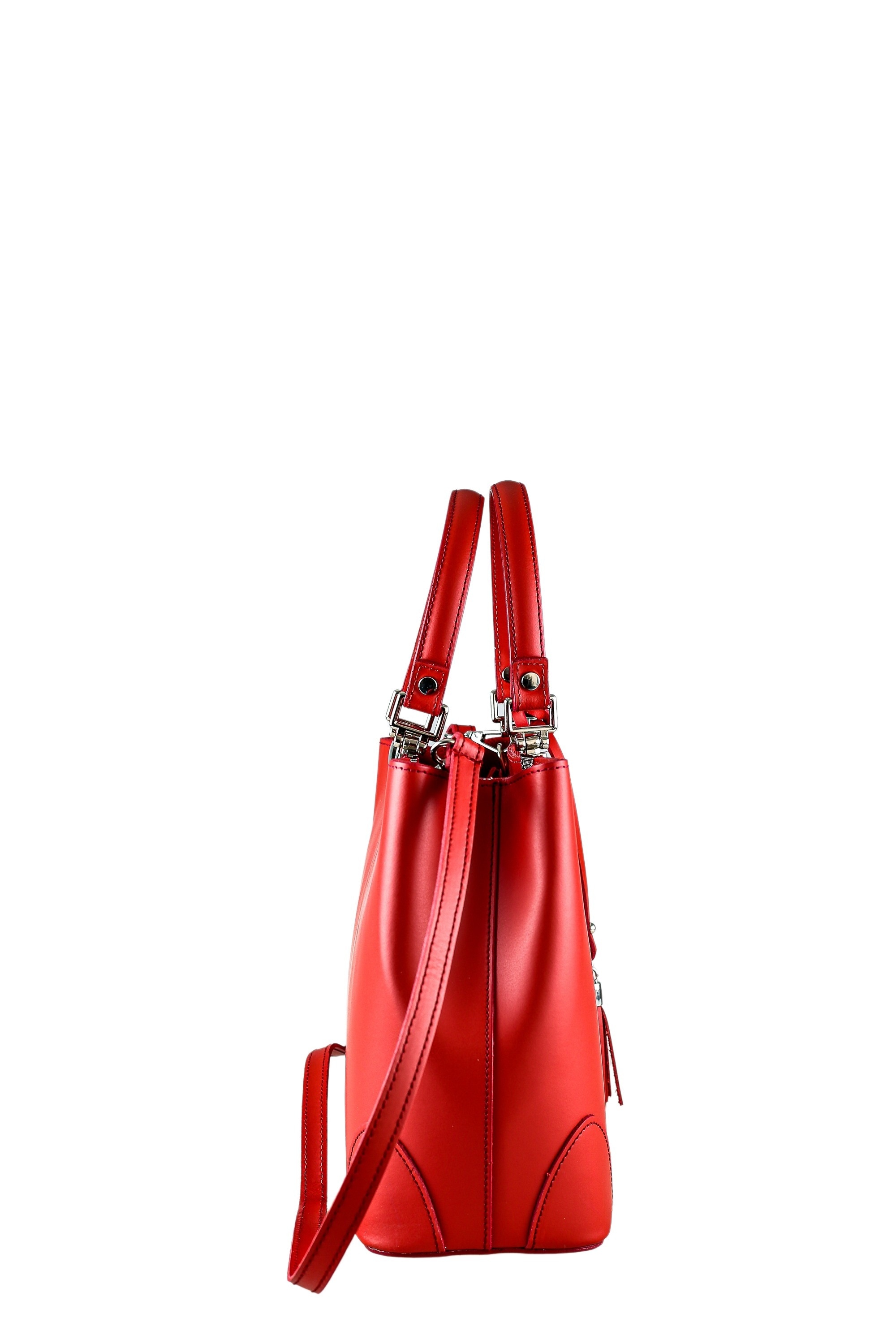 COLLEZIONE ALESSANDRO Schultertasche »Mademoiselle«, hochwertiges Rindsleder mit Quaste und Anhänger