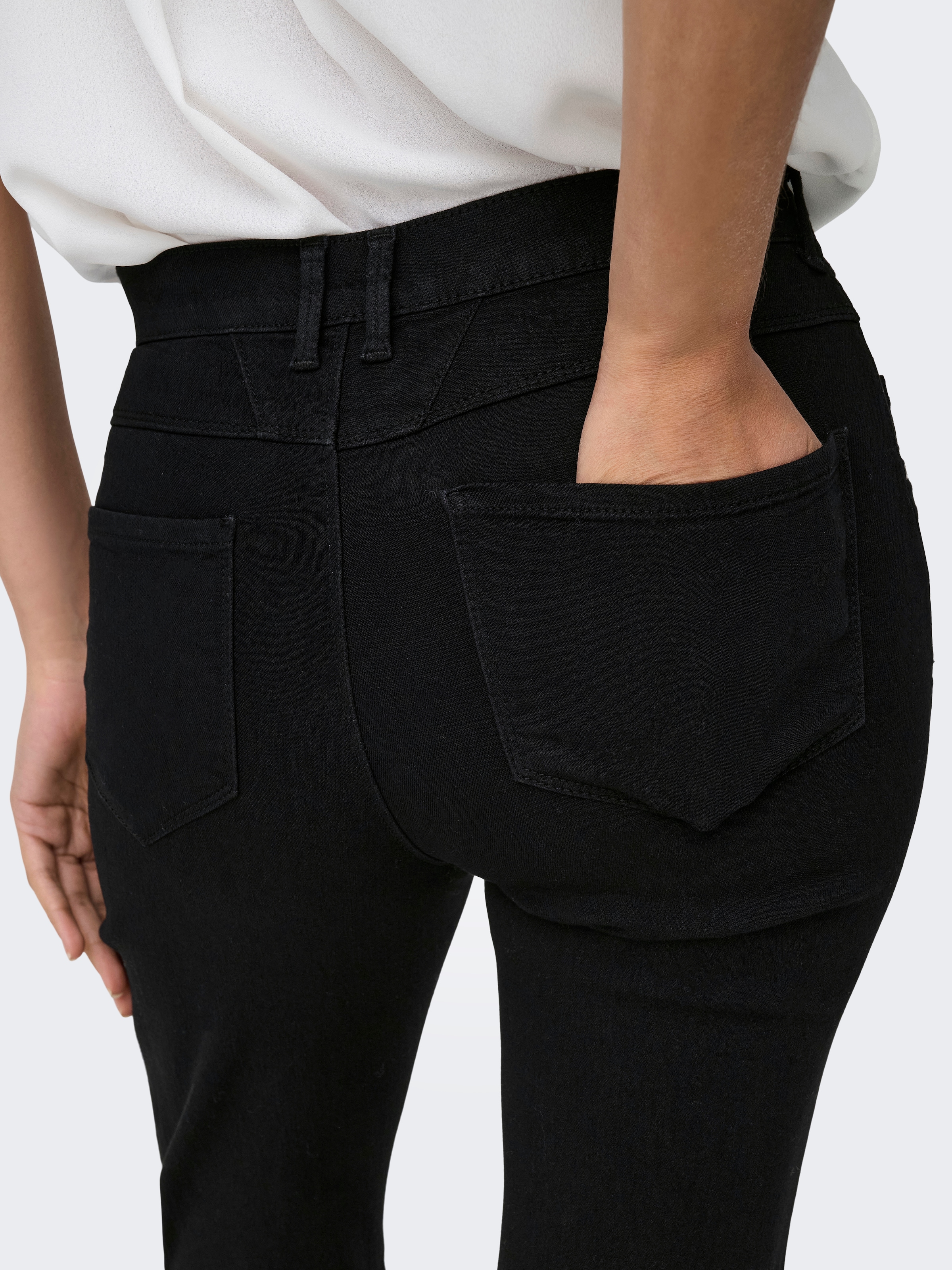 ONLY Bootcut-Jeans »ONLRAIN MID FRONT YOKE FLARED DNM BOX X«
