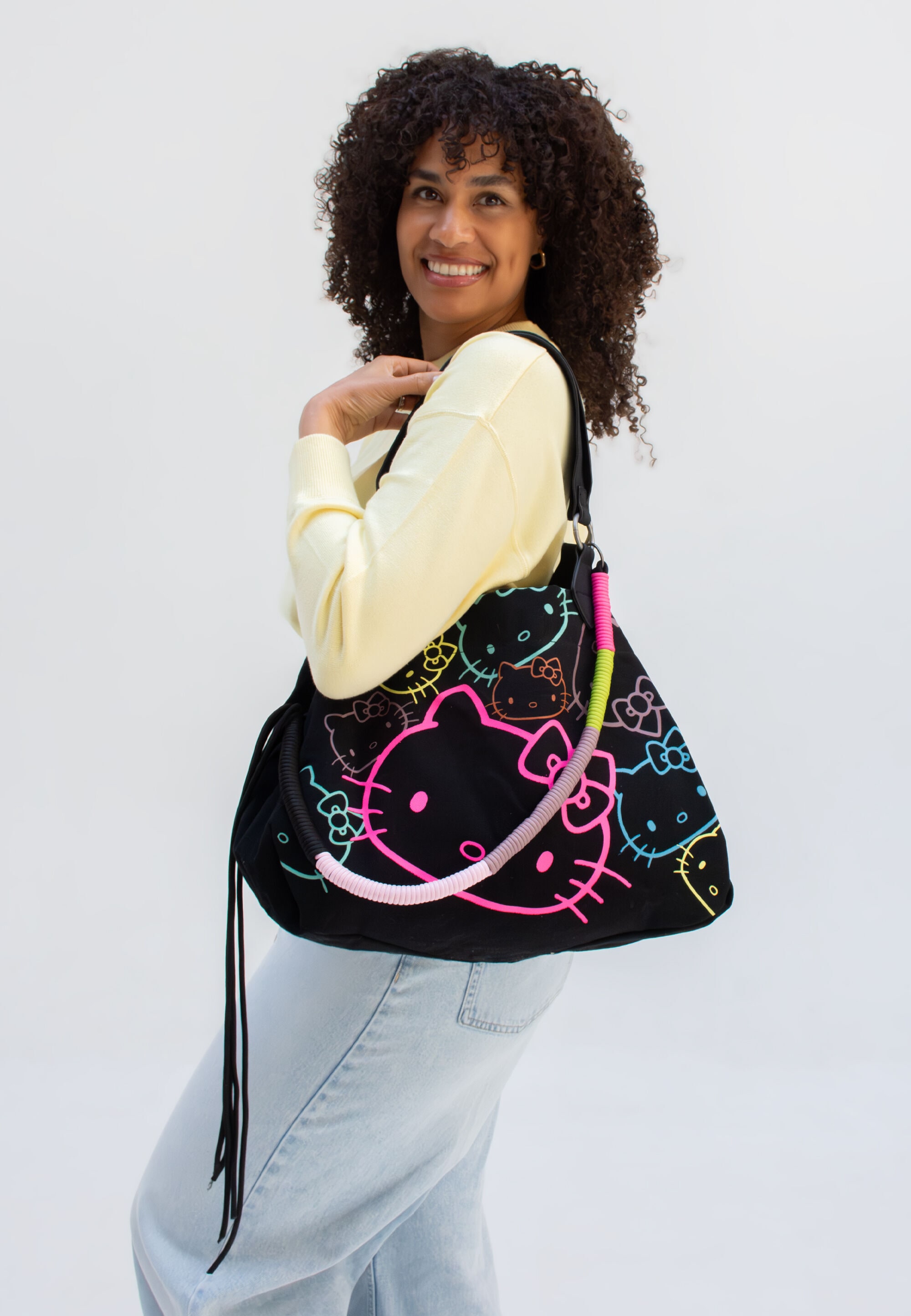 Fritzi aus Preußen Shopper »Hello Kitty fritzi Izzy Medium Limited Outline« mit Hello-Kitty-Prints