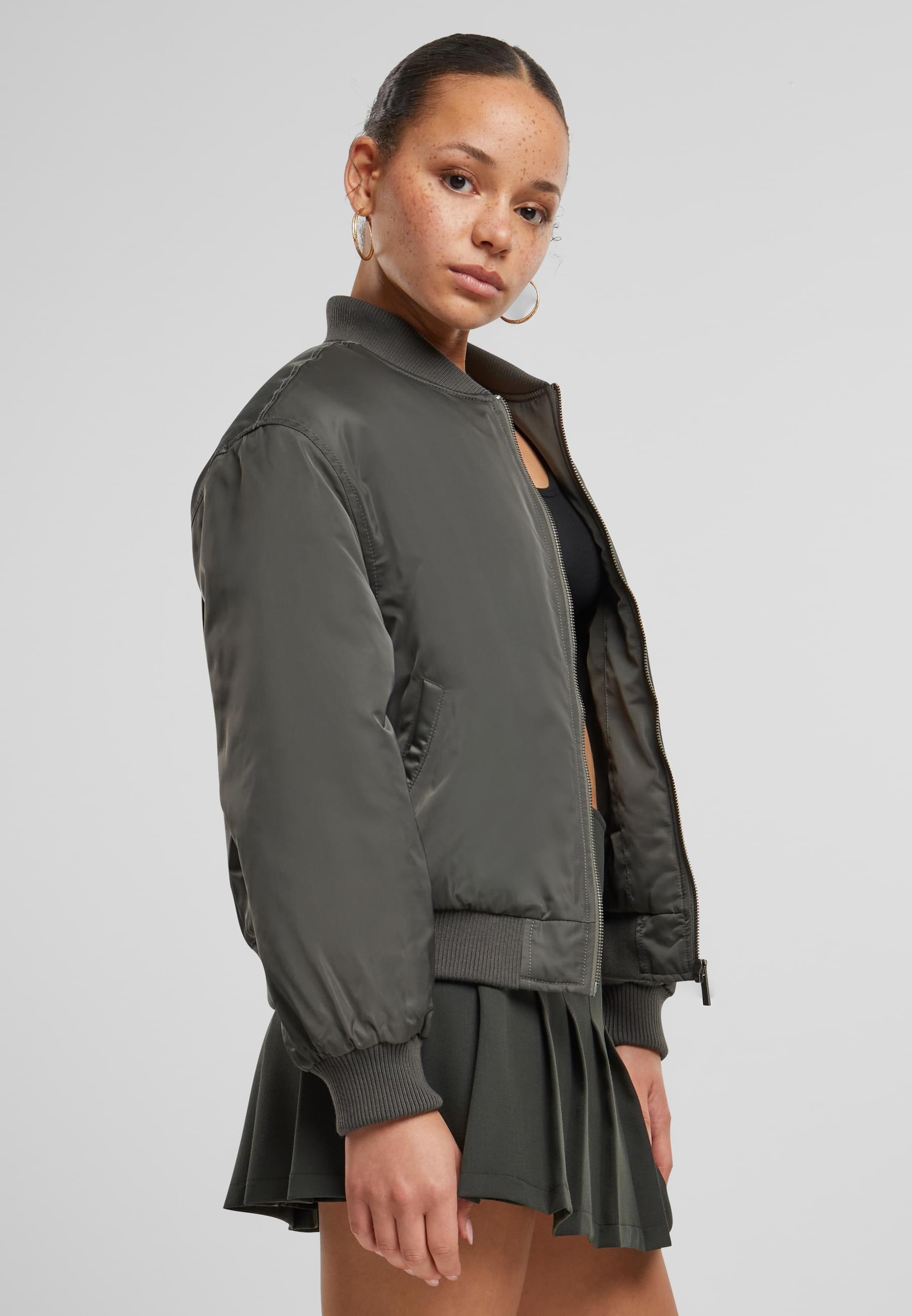 Karl Kani Bomberjacke »Karl Kani Karl Kani Chest Signature Bomber Jacket«, (1 St.), ohne Kapuze