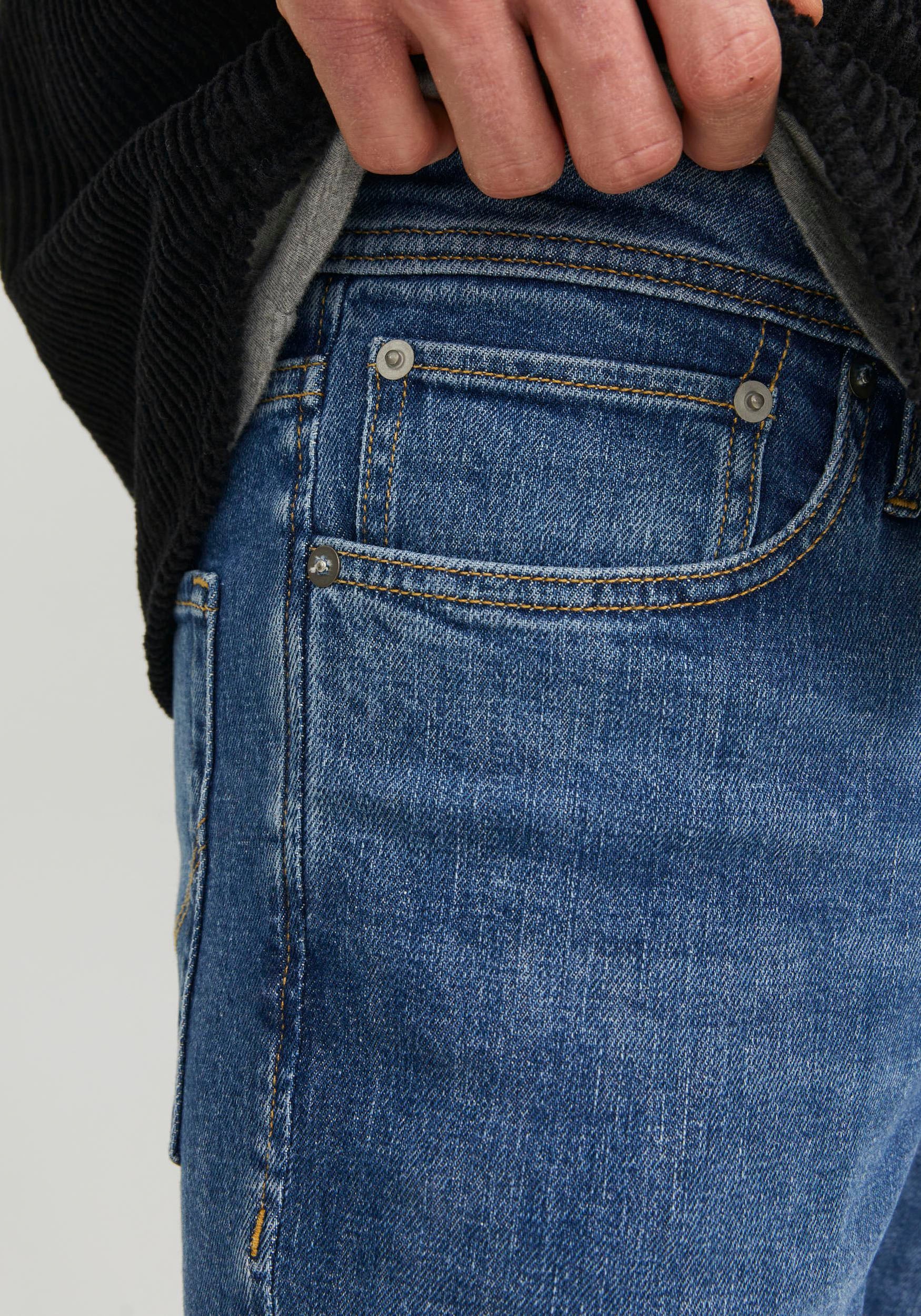 Jack & Jones Regular-fit-Jeans »JJICLARK im Used-Look, Stretchkomfort und niedrige Leibhöhe«, mit Abriebeffekten