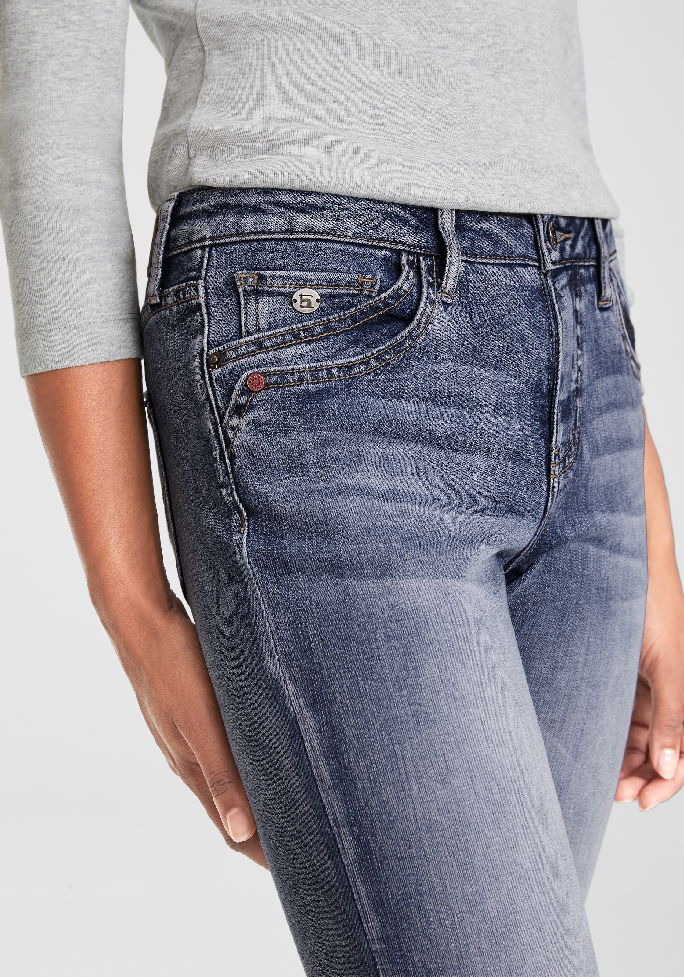 H.I.S 5-Pocket-Jeans »ariaMS«, ökologische, wassersparende Produktion durch  Ozon Wash für kaufen | BAUR