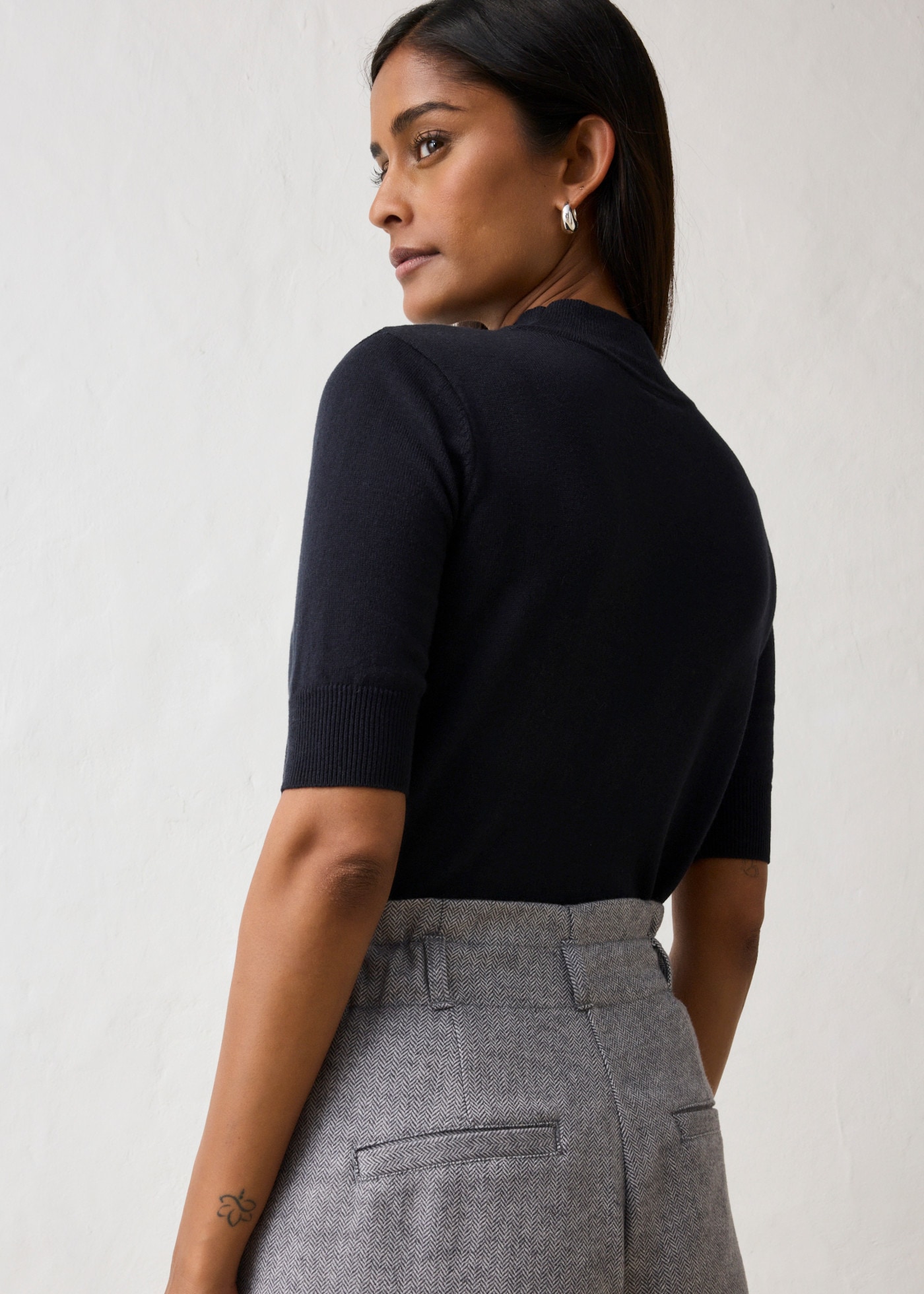bonprix Bundfaltenhose  mit Wollanteil, weiche, weite Ausführung, Loose Fit, eleganter Stil