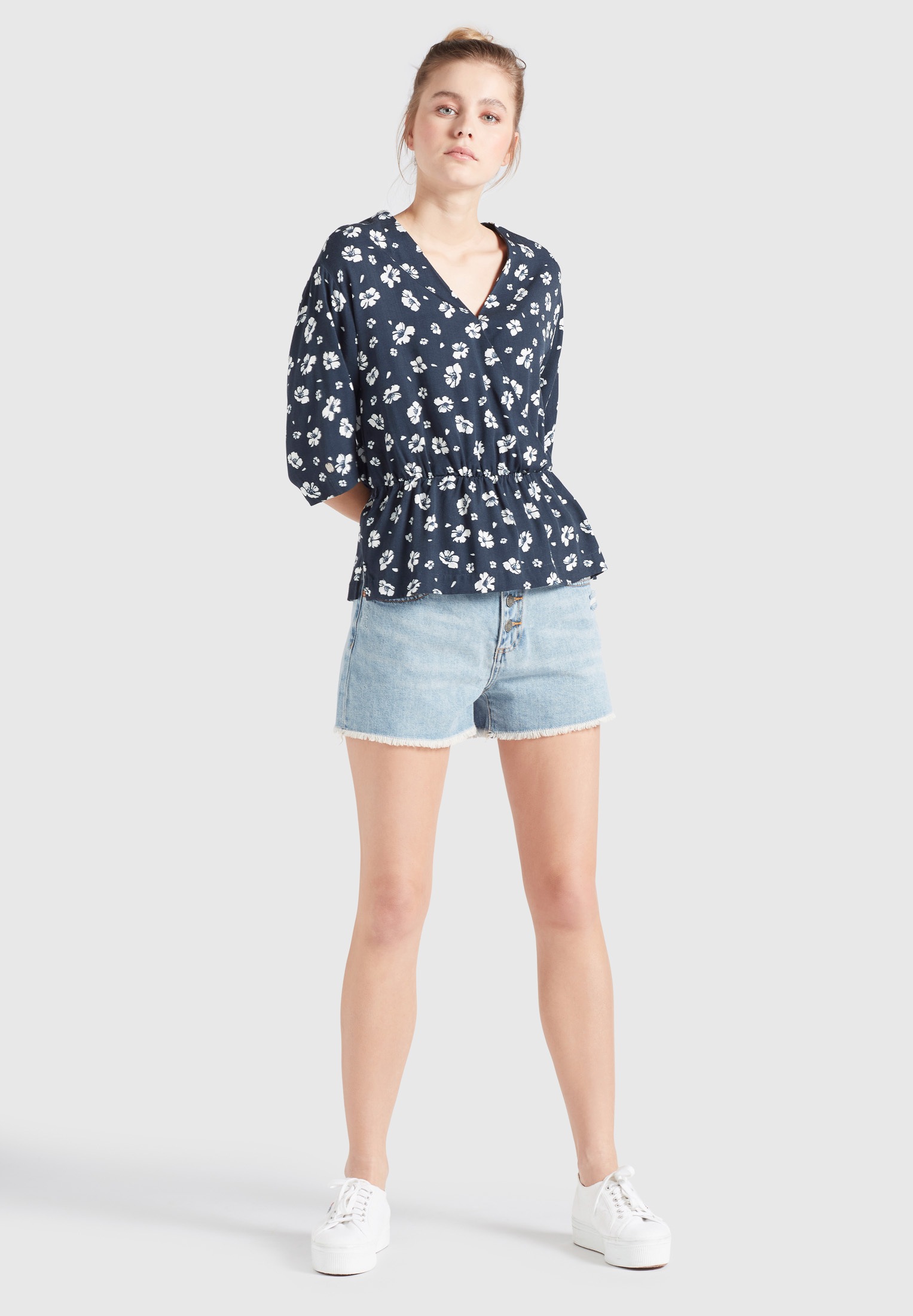 khujo Shirtbluse »RINALDA«, aus Viskose in Wickel-Optik