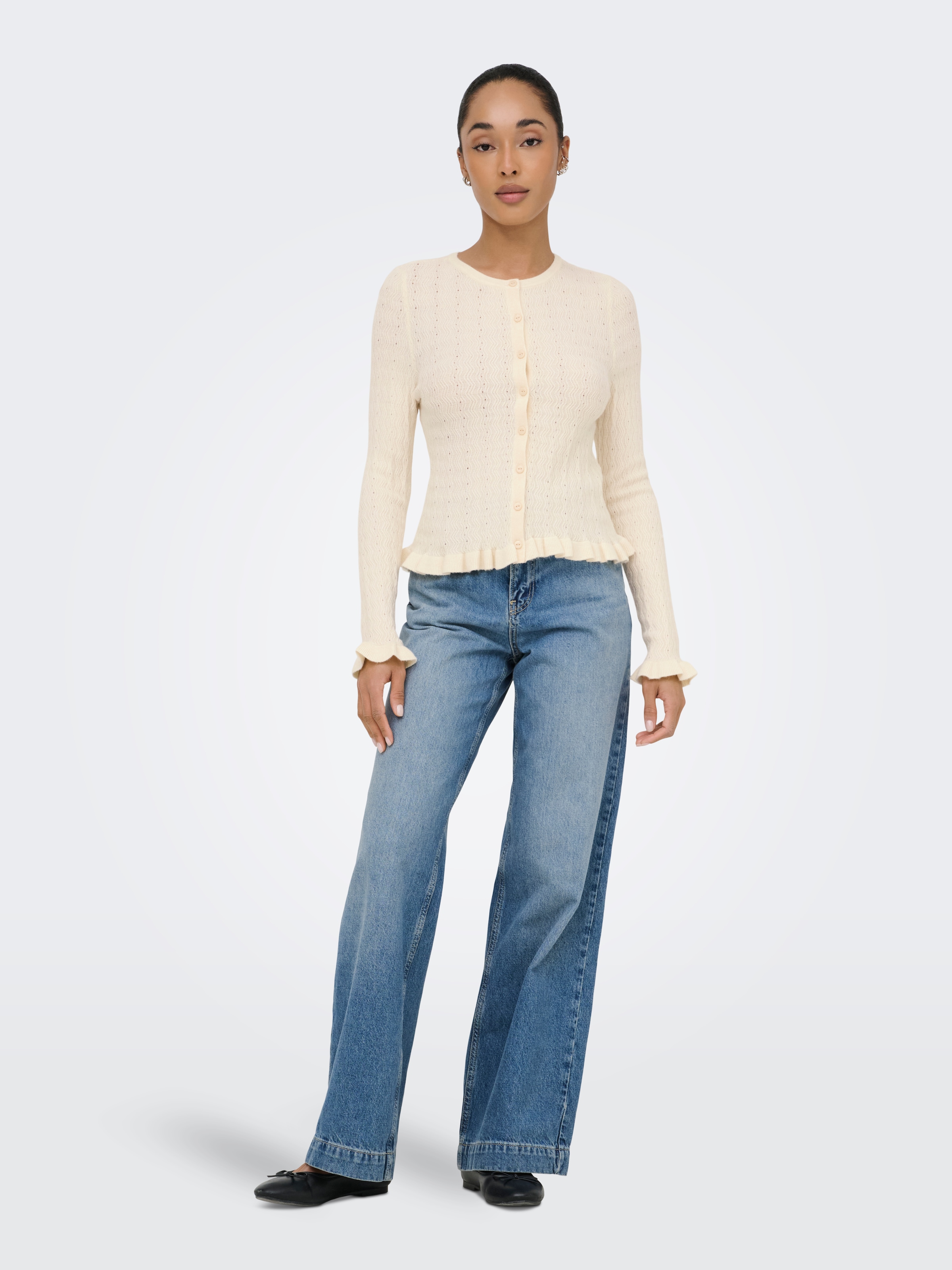 ONLY Strickjacke »ONLIBI LS O-NECK FRILL CARDI EX KNT« Viskosemischung, regular fit