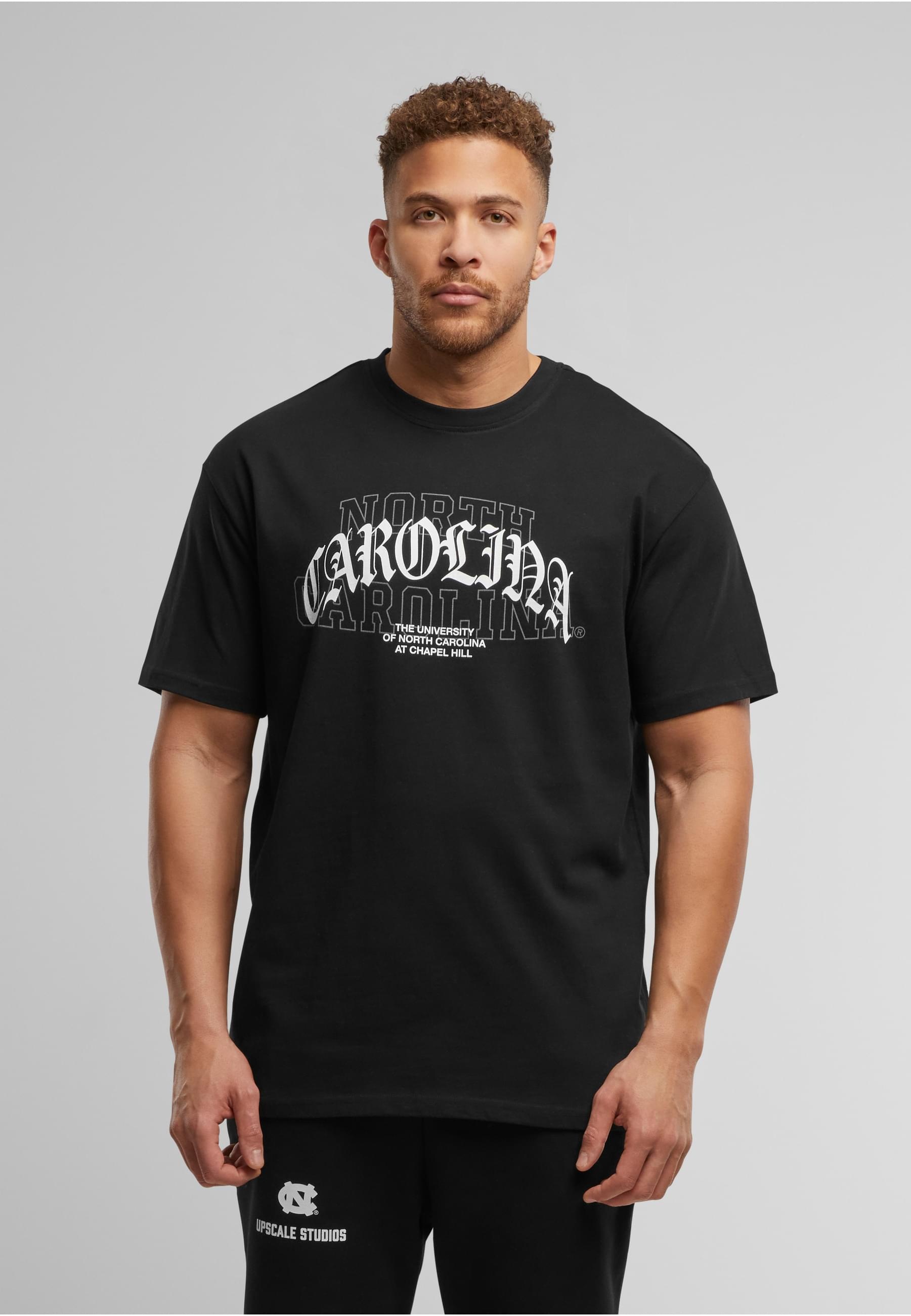 MisterTee T-Shirt »MisterTee North Carolina Laces Logo Oversize Tee« 1 Stk.