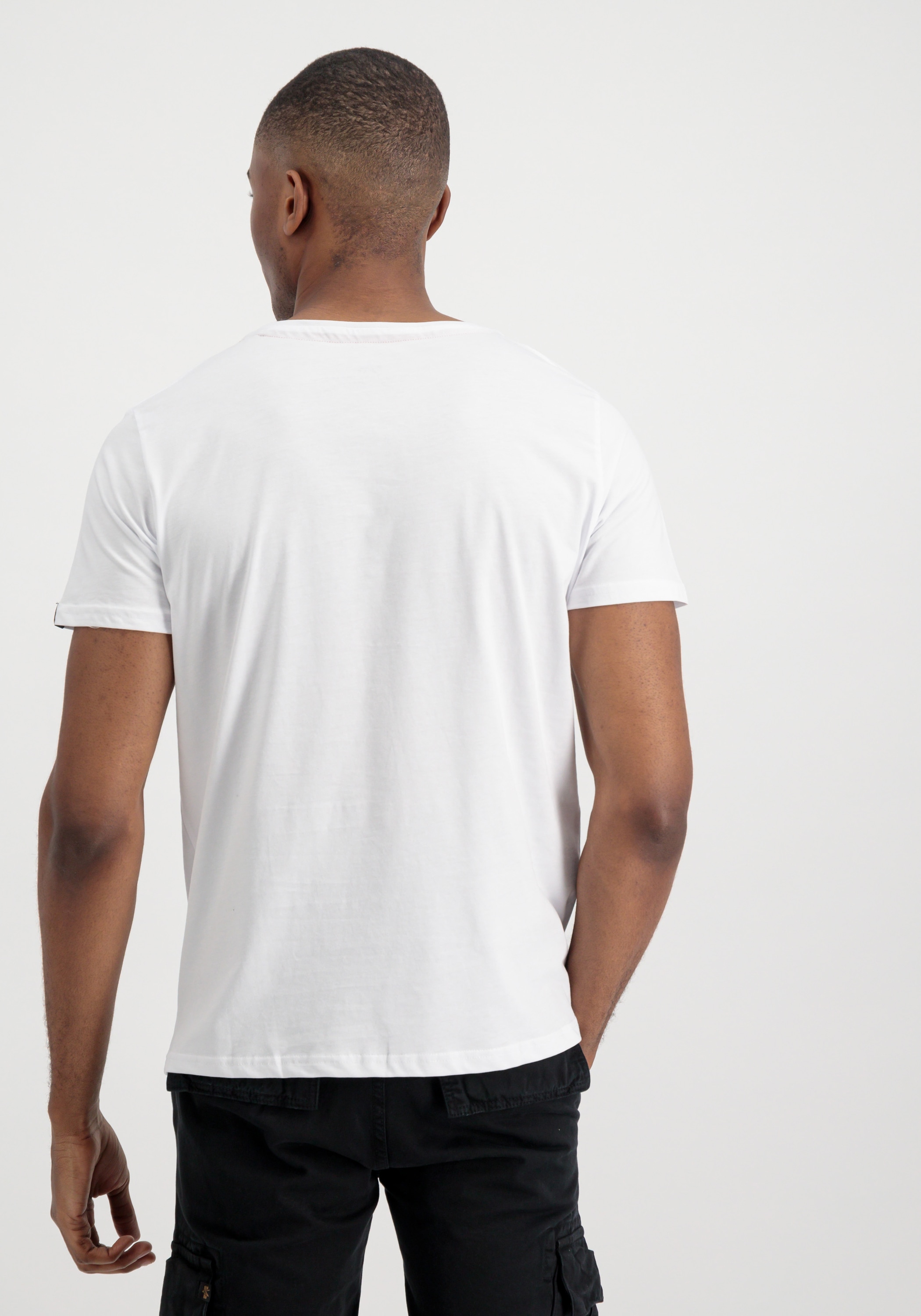 Alpha Industries T-Shirt "Alpha Industries Men - T-Shirts Basic V-Neck T" günstig online kaufen