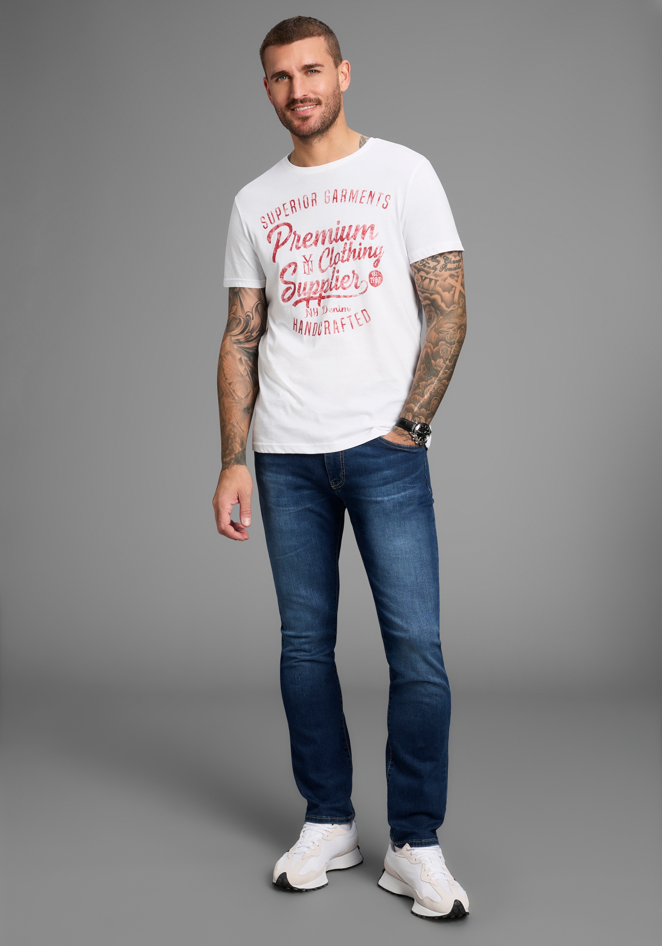 AJC T-Shirt, Kurzarm, schmale Passform, im Vintage-Design