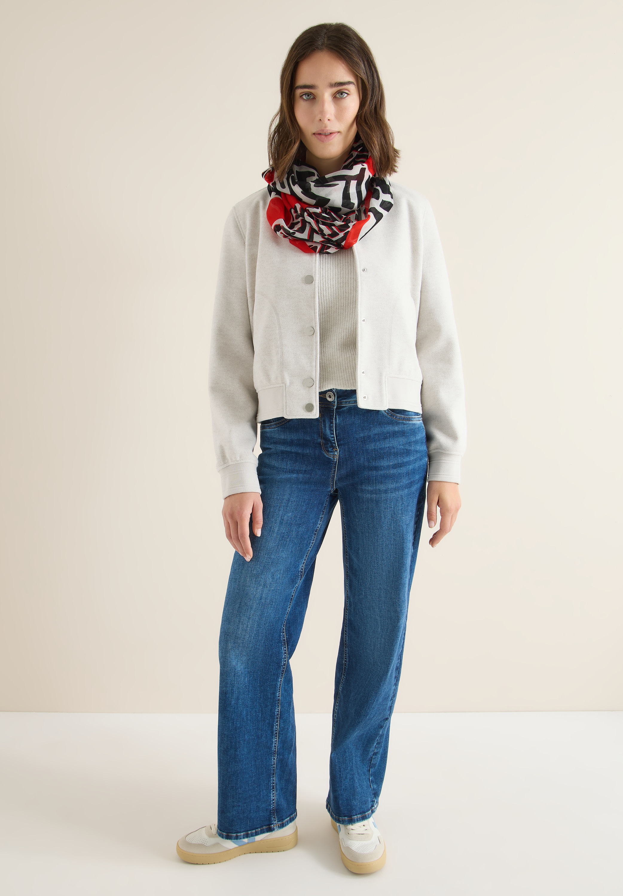 Cecil Loop mit grafischem Muster