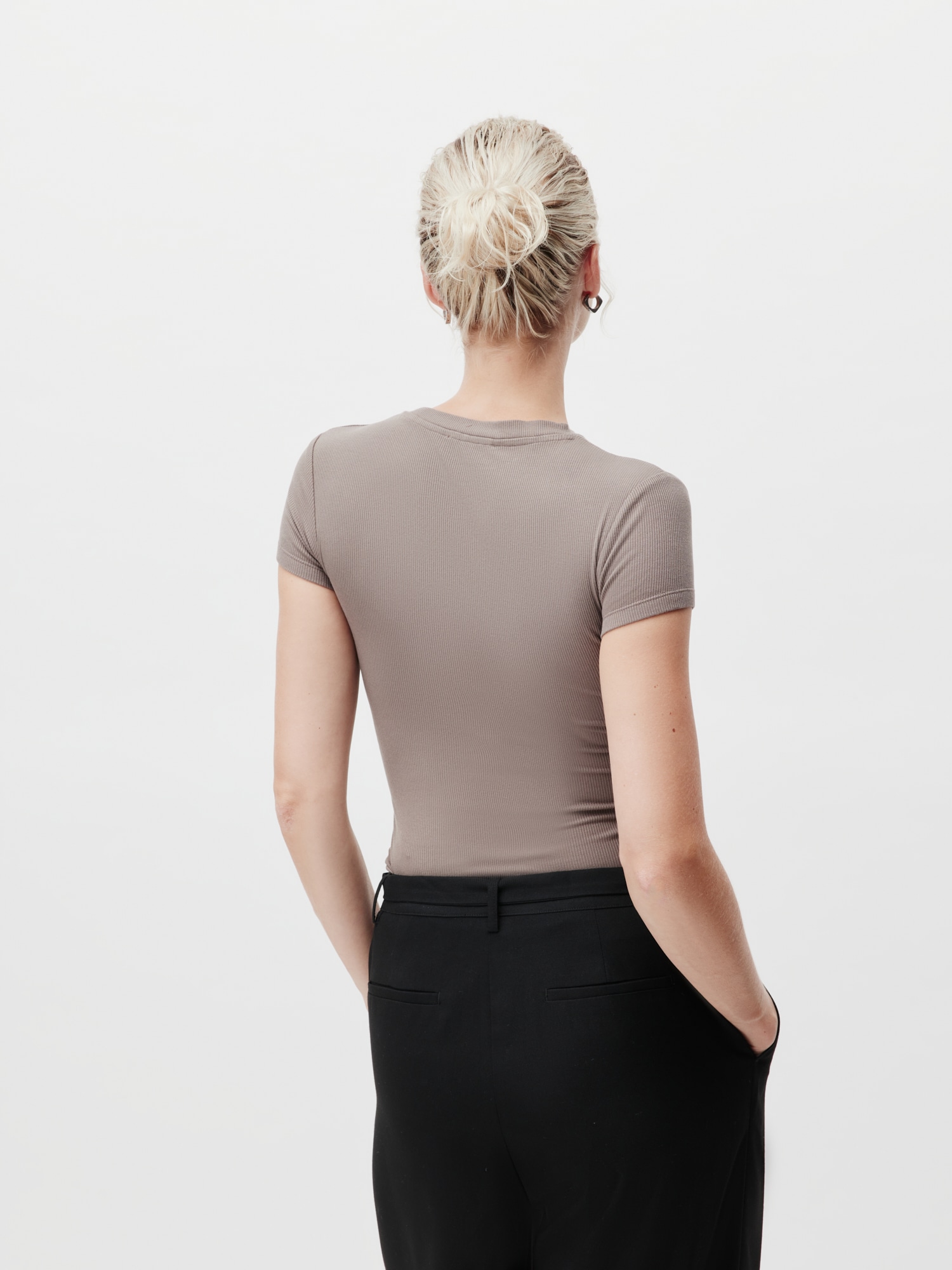 LeGer T-Shirt »LeGer by Lena Gercke«, Figurbetont mit Rundhalsausschnitt
