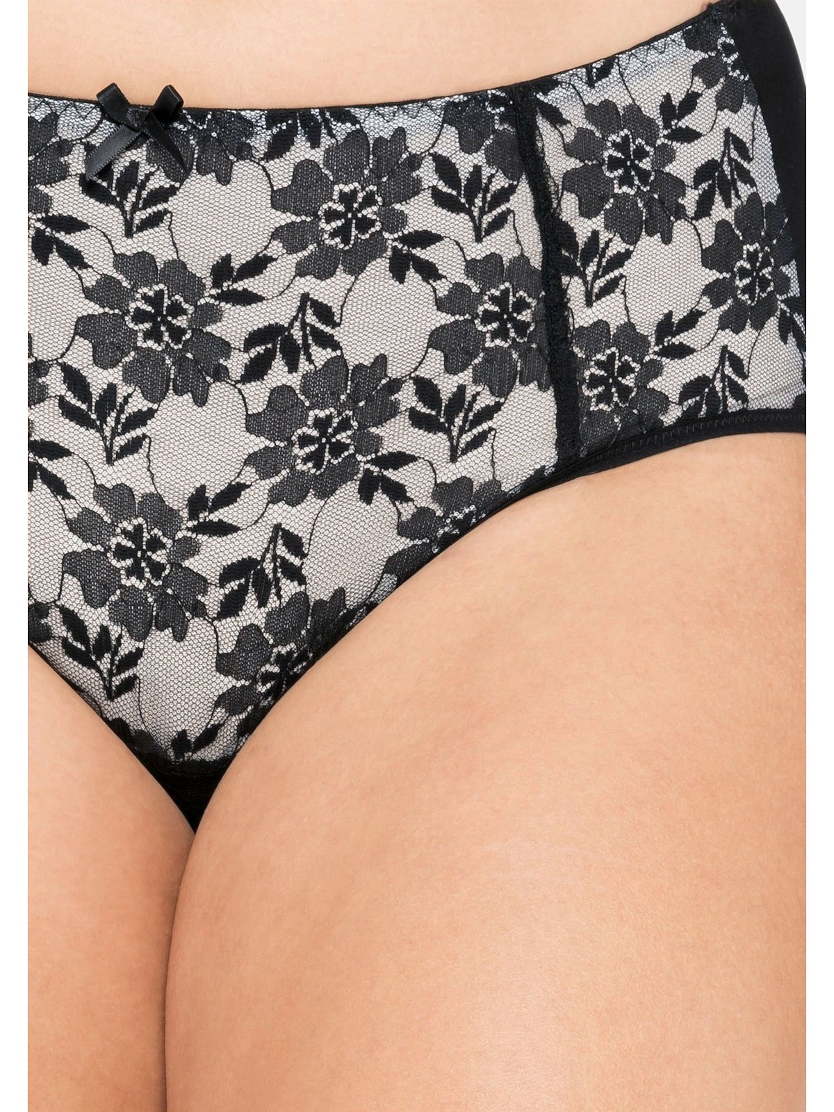 Sheego Slip »Große Größen«, in abdeckender Schnittform, mit Spitze und Mesh  bestellen | BAUR