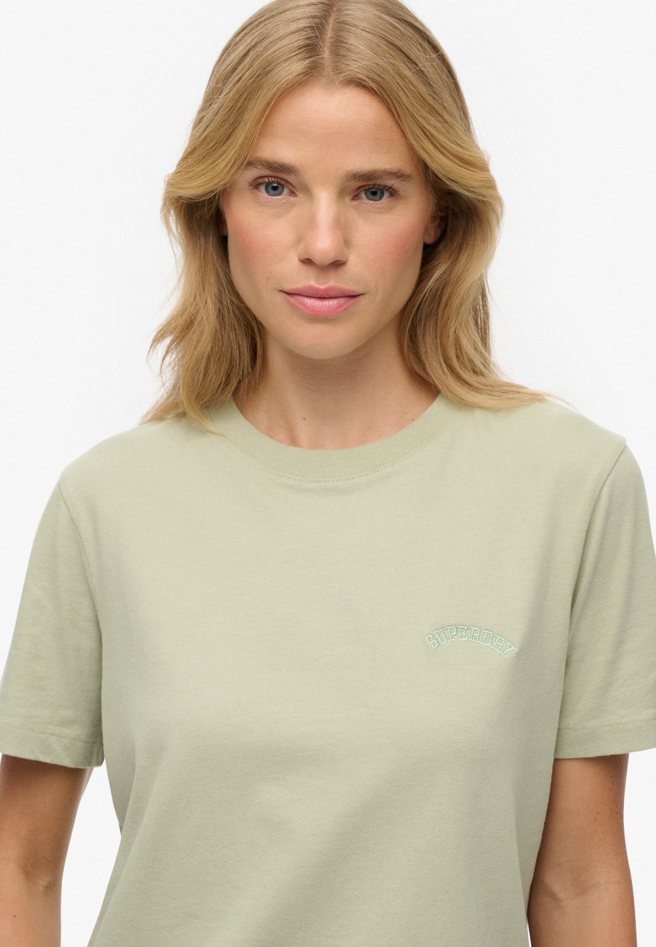 Thumbnail - Superdry T-Shirt "Essential Logo Emb Tee"