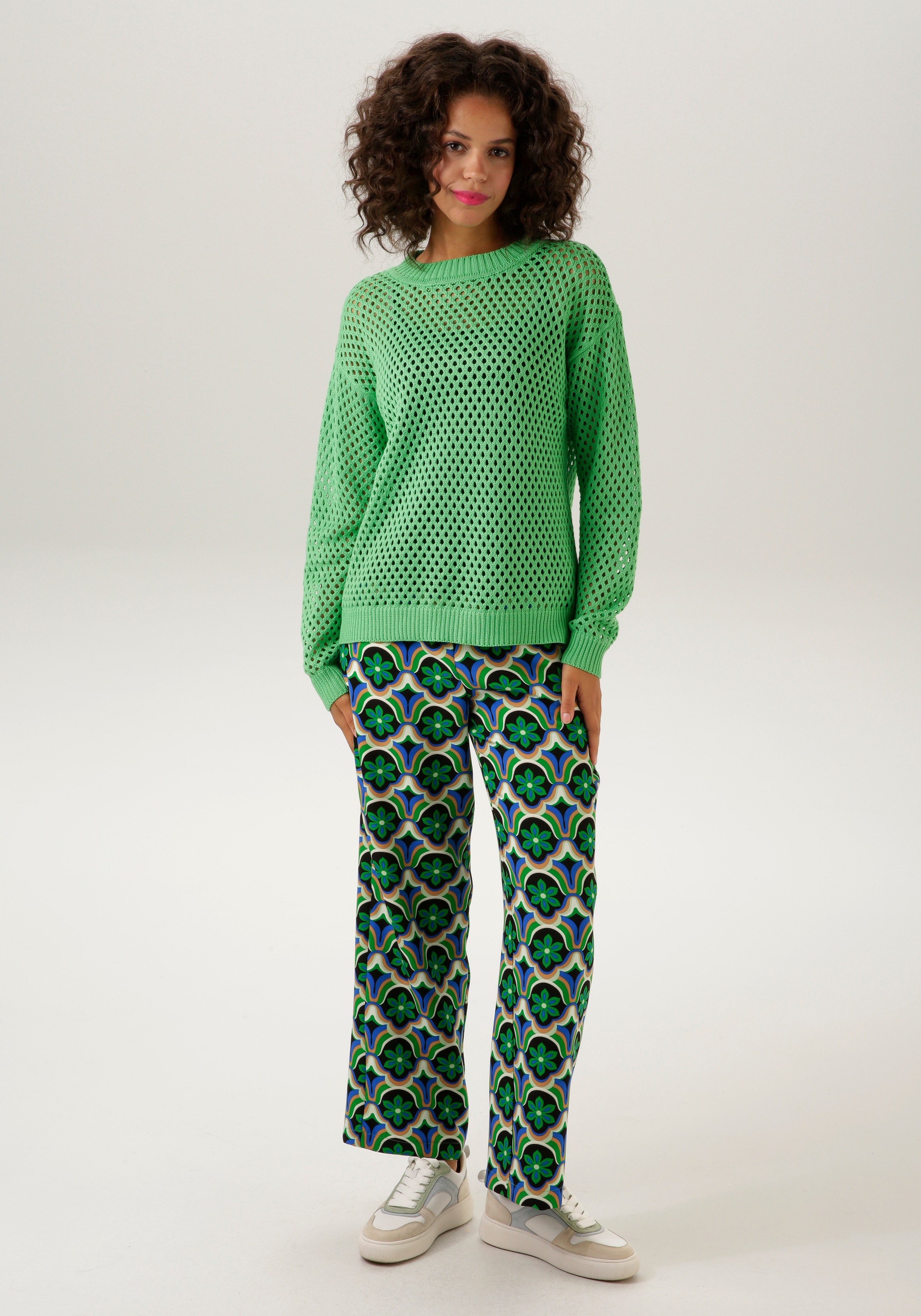 Aniston CASUAL Strickpullover, mit coolen Lochmuster