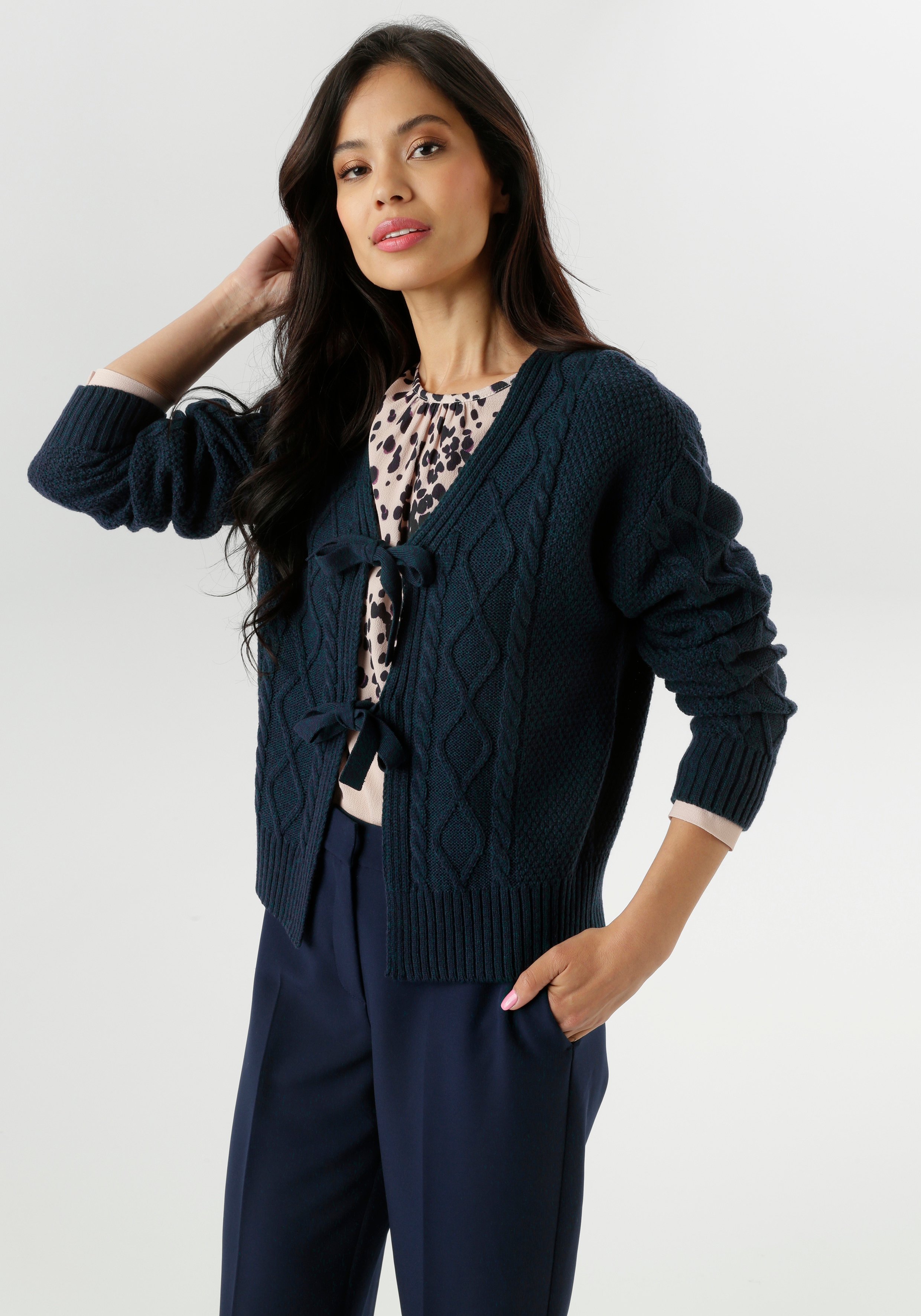 Aniston SELECTED Strickjacke, mit Zopf- und Rautenmuster - NEUE KOLLEKTION günstig online kaufen