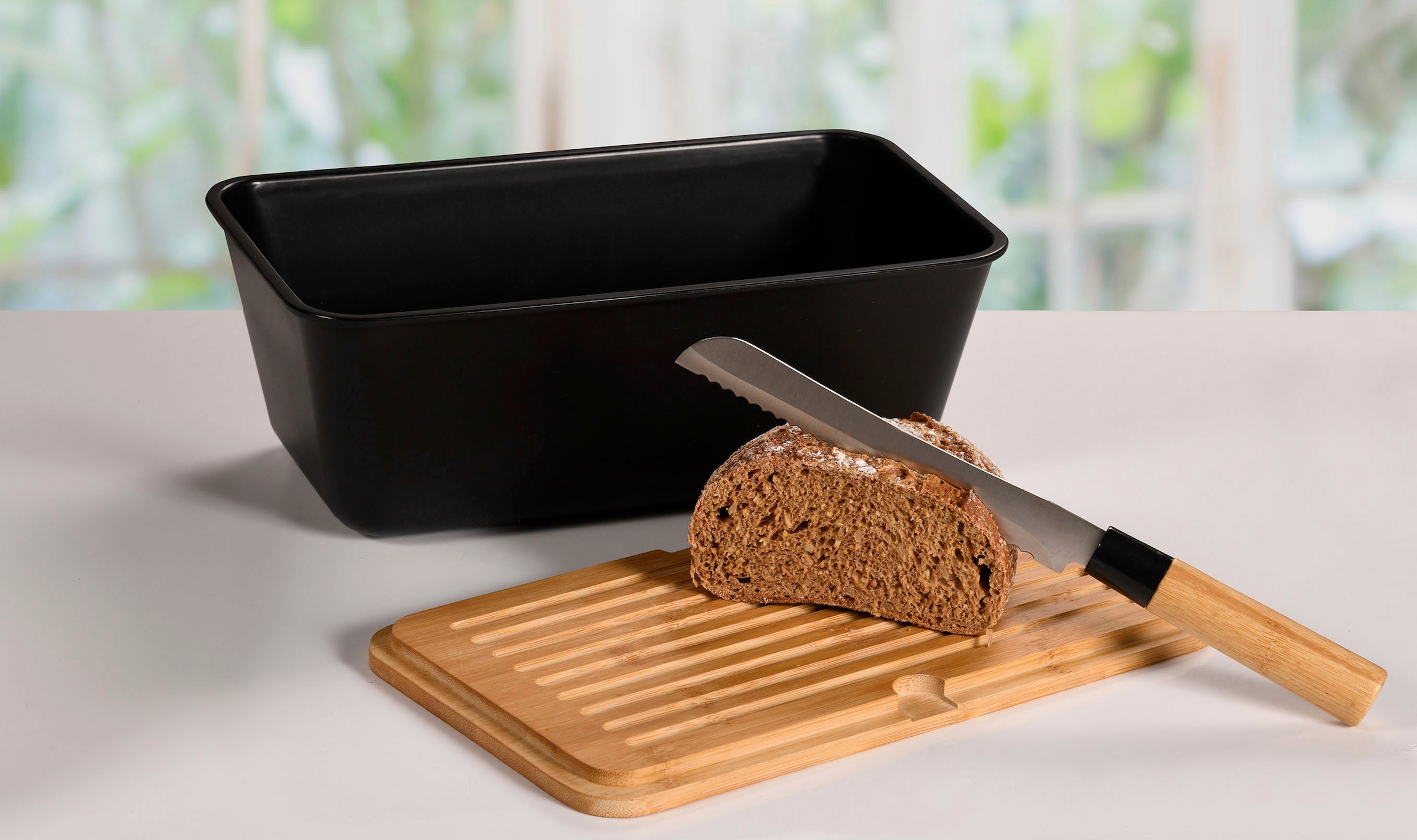 KESPER® Brotkasten »Brotbox mit Bambusdeckel«, (2 tlg.), mit abnehmbaren Deckel mit Schneidefläche