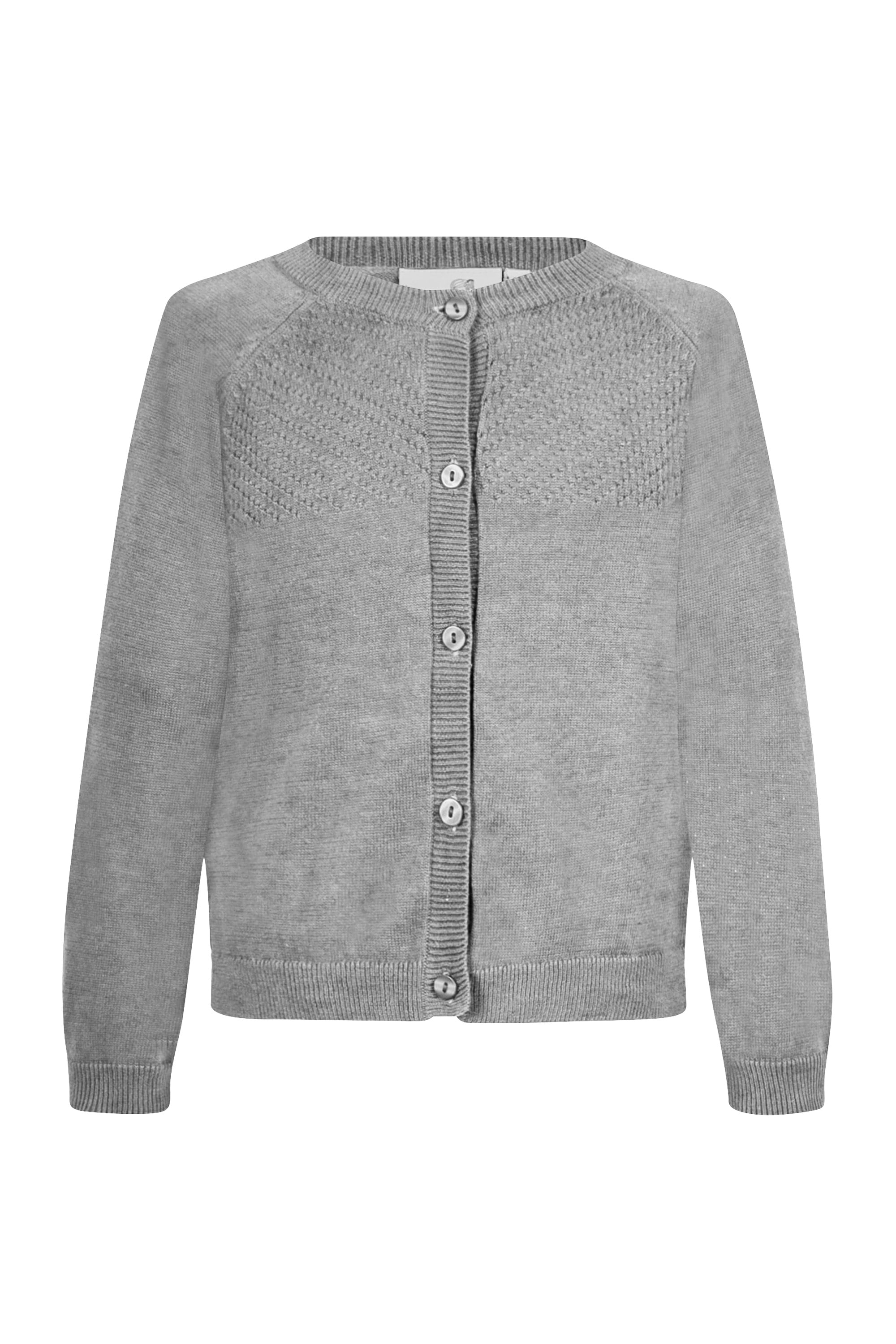 happy girls mit hochwertigem Strickmuster im vorderen Brustbereich