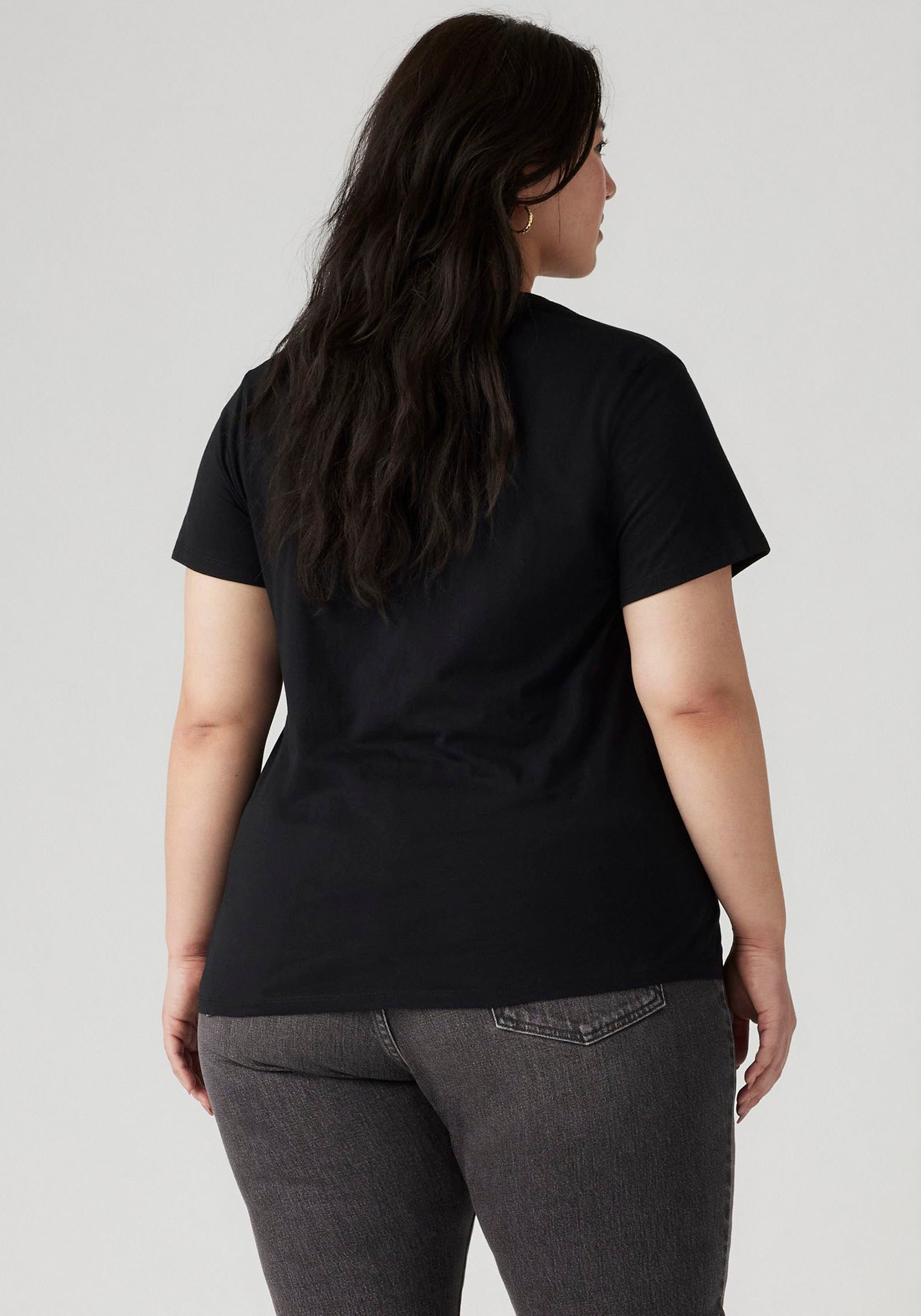 Levi's® Plus T-Shirt »PL PERFECT TEE«, mit Logodruck