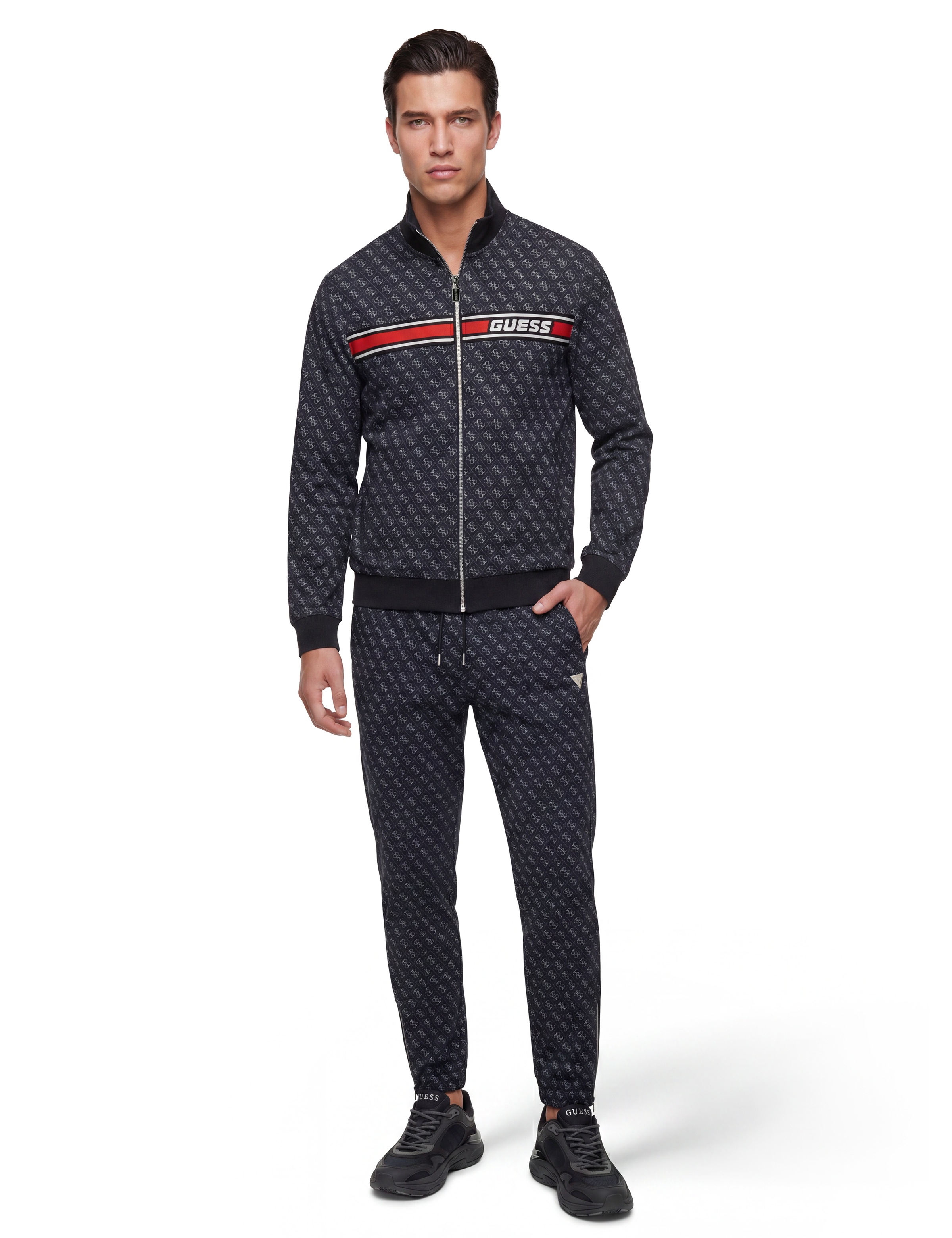 Guess Jogger Pants »KORBIN«  Slim Fit, elastischer Bund mit Kordelzug