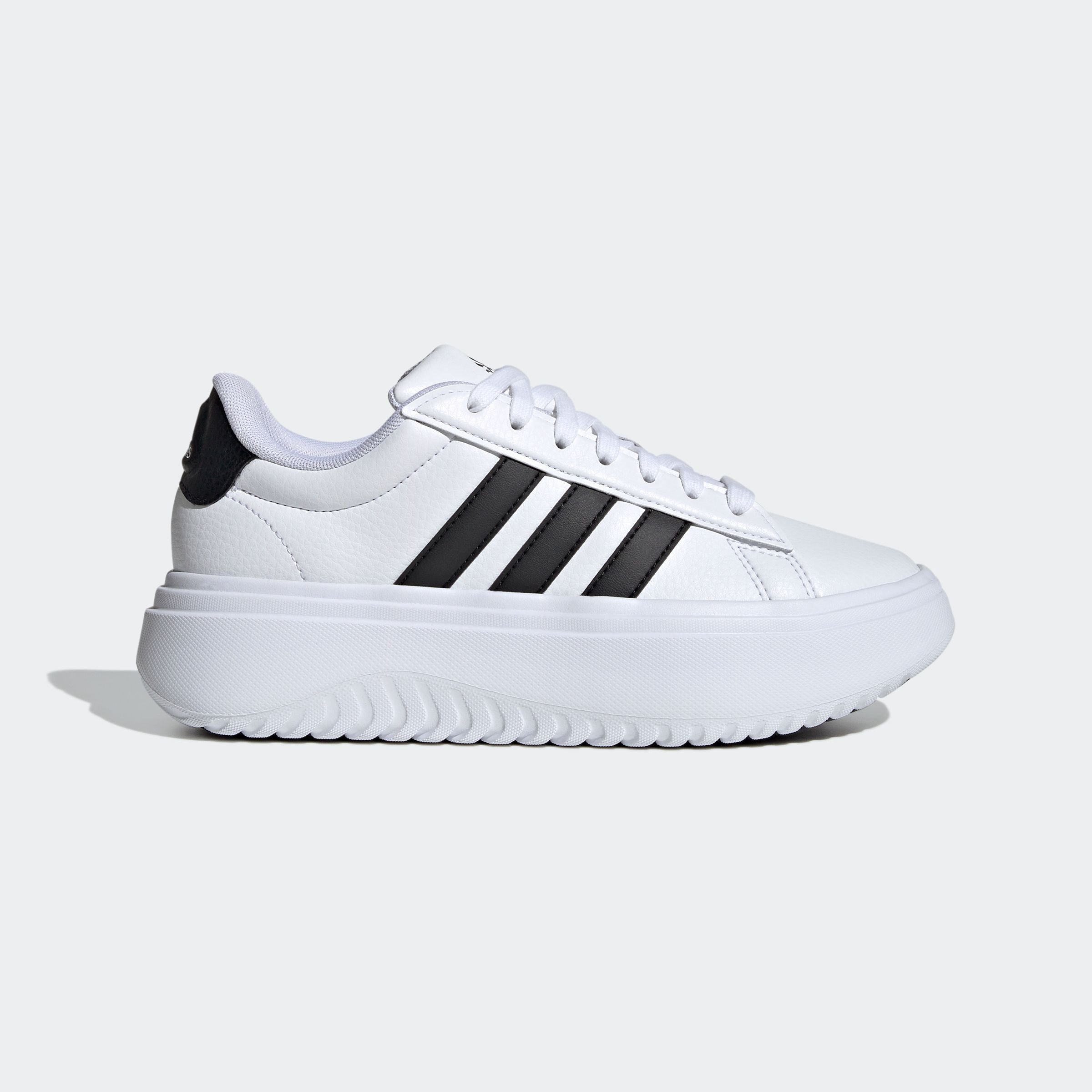 adidas Sportswear Sneaker »GRAND COURT PLATFORM«, Design auf den Spuren des adidas Superstar