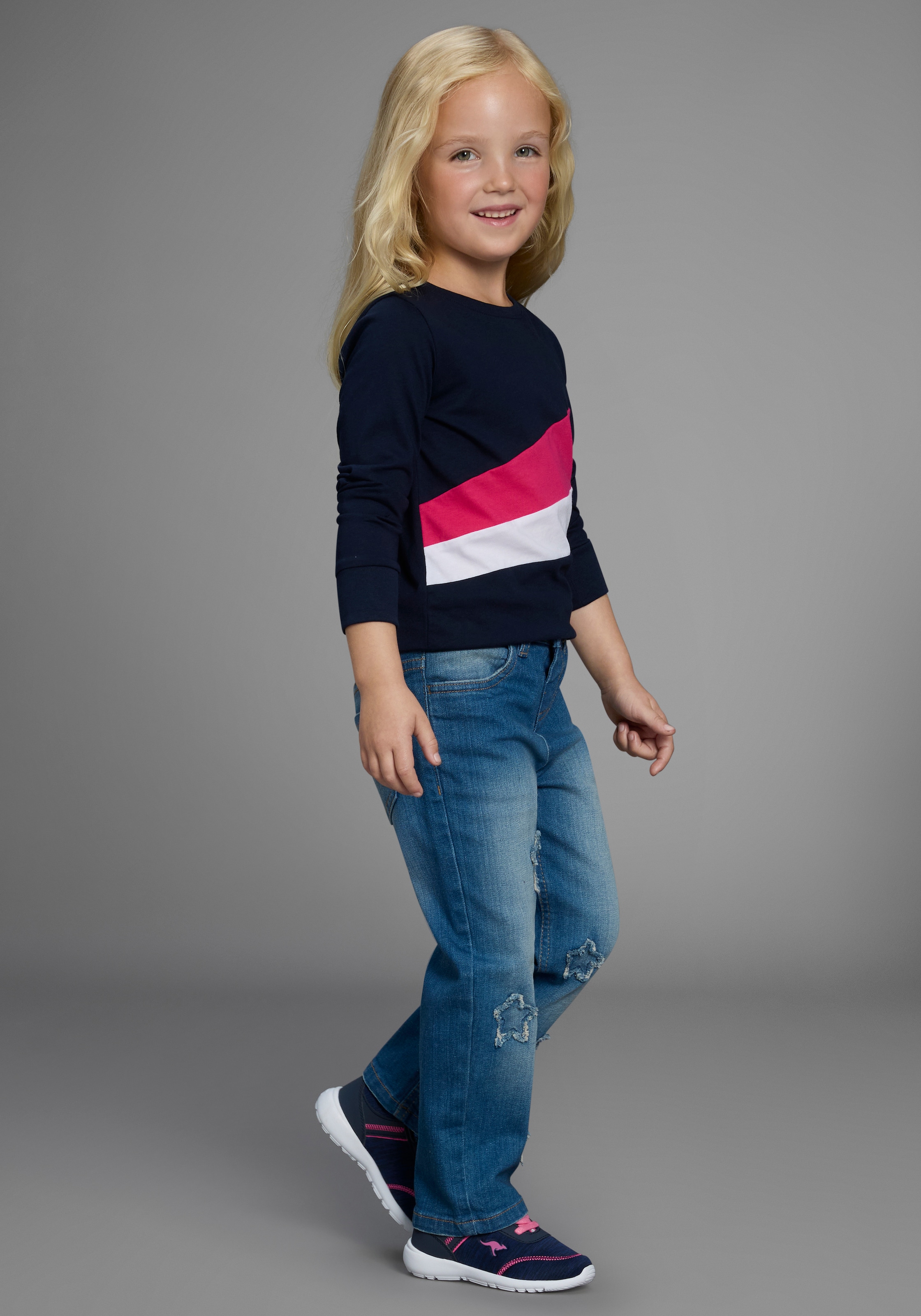 KangaROOS Stretch-Jeans »Stretchjeans mit Applikation«, Jeans mit süßen Sternen-Aufnähern