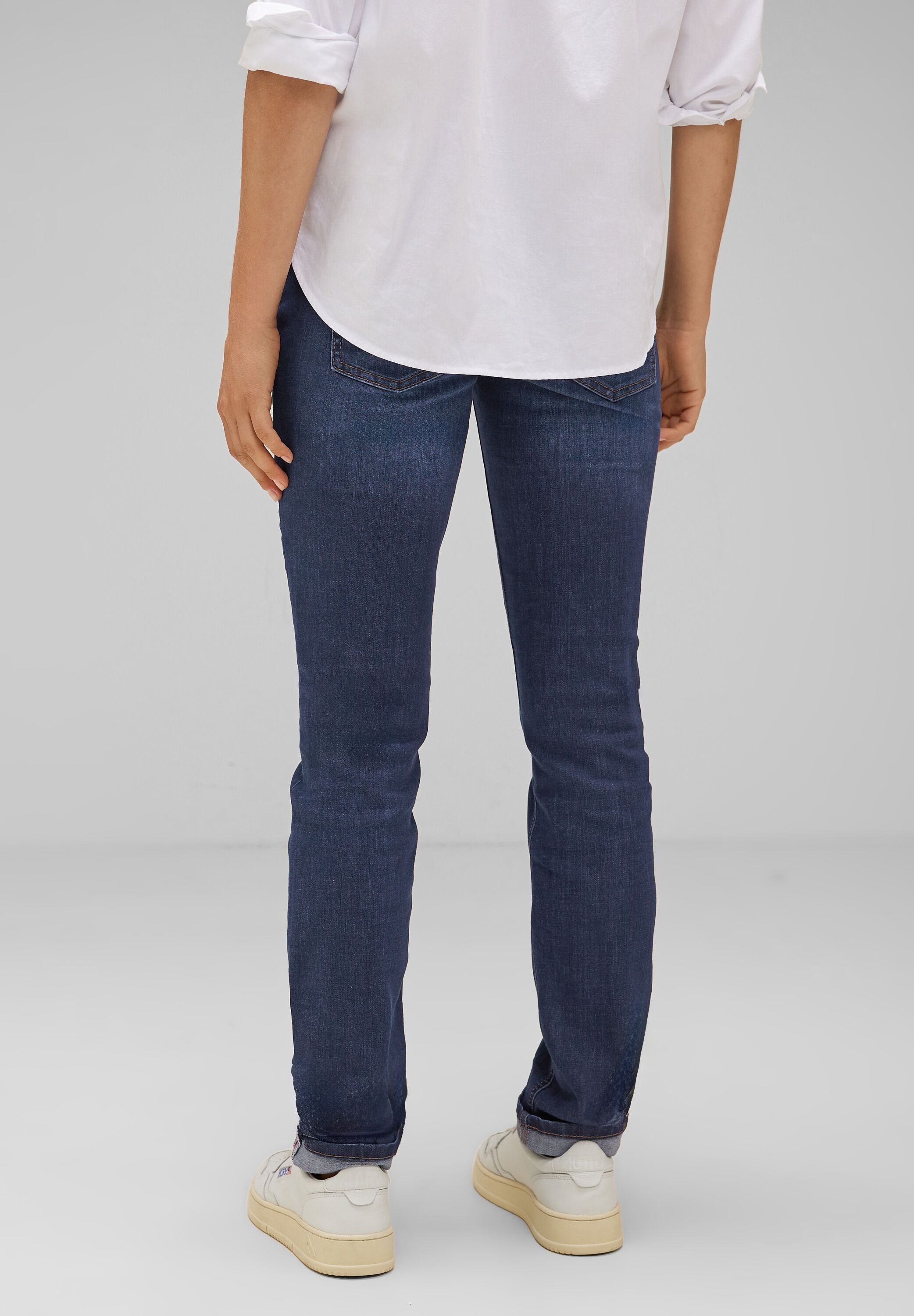 STREET ONE Comfort-fit-Jeans, mit Doppelknopf