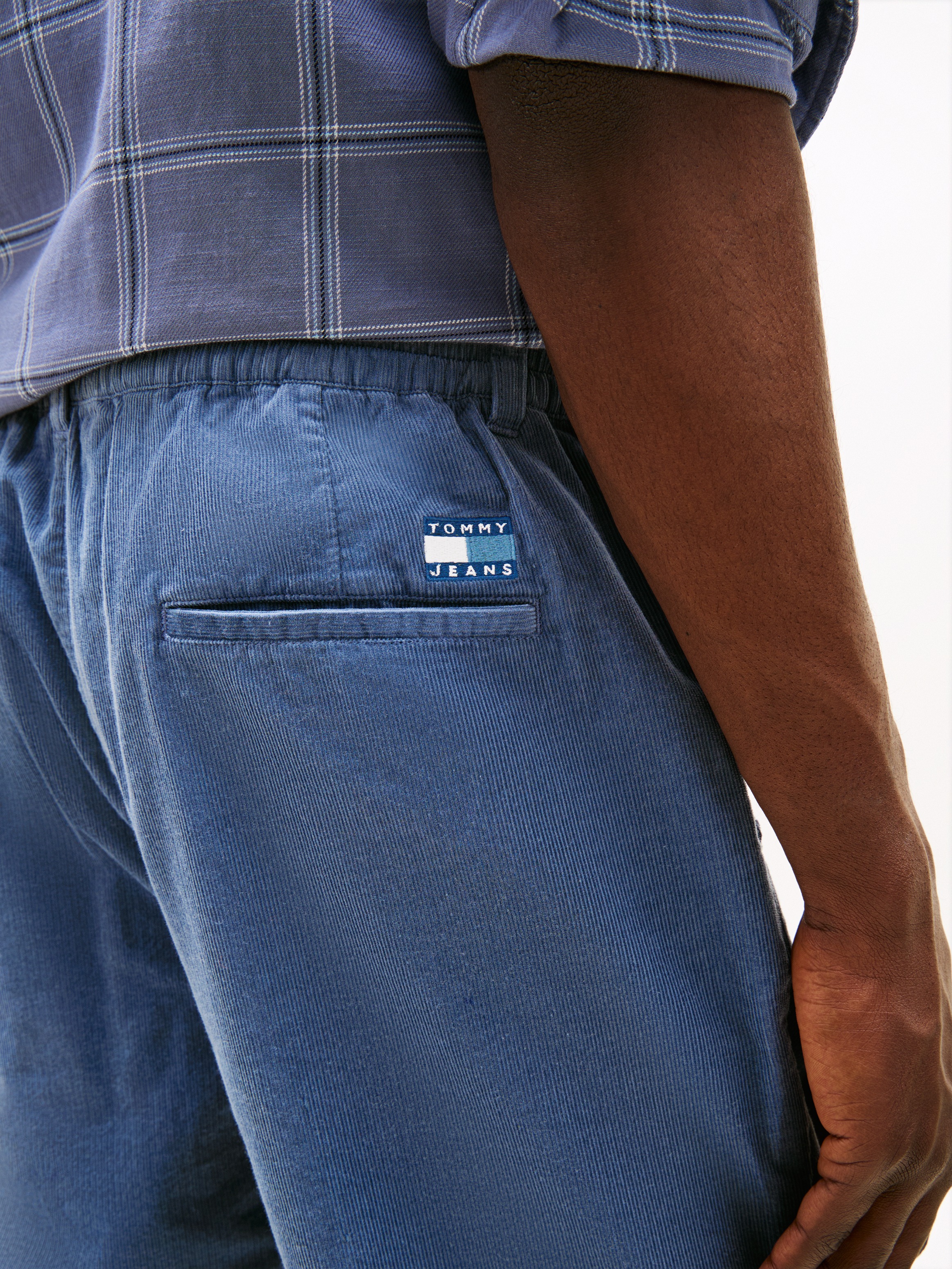 Tommy Jeans Stoffhose "TJM ISAAC LIGHT CORD PANTS", Mit Gürtelschlaufen günstig online kaufen