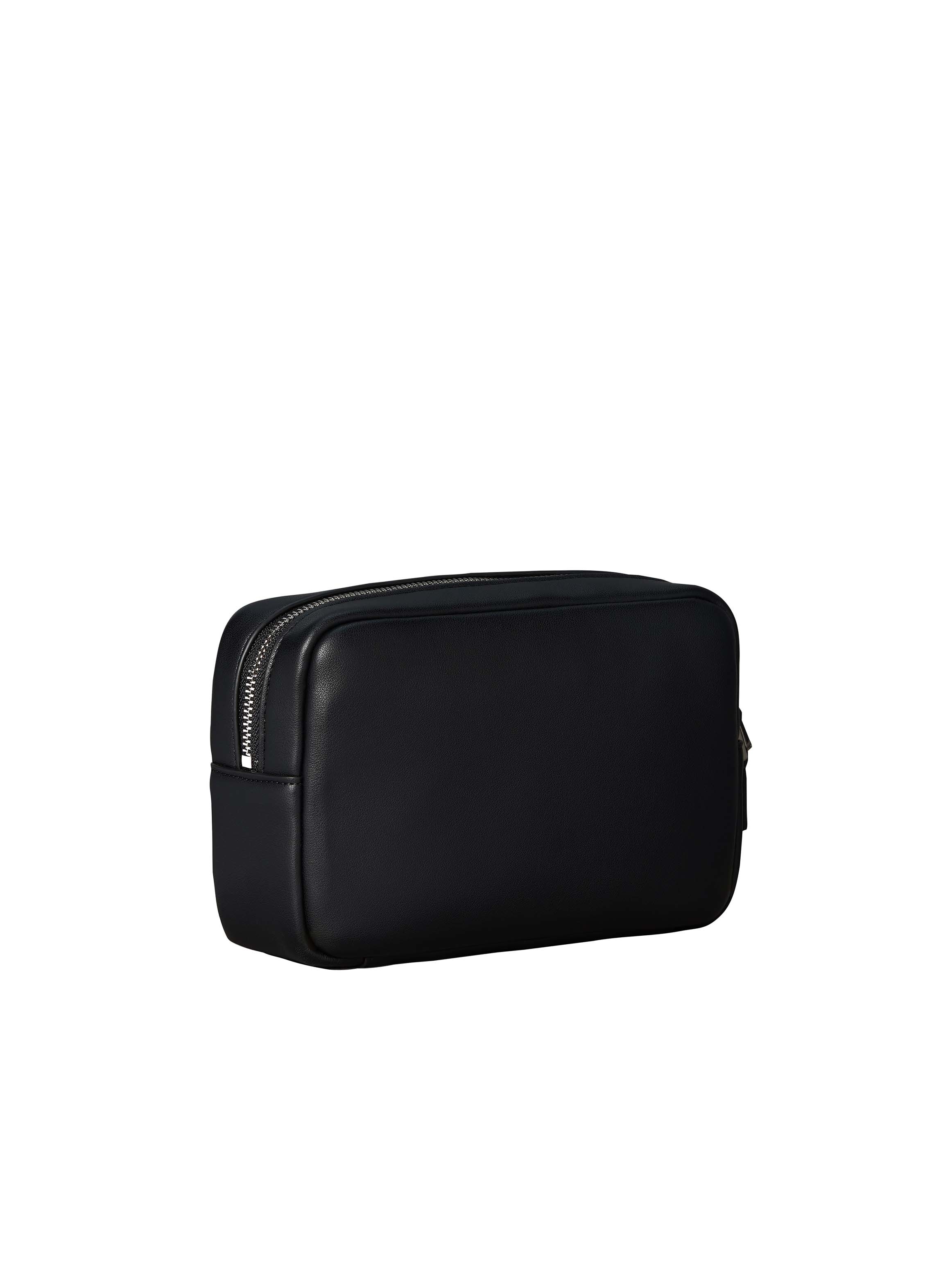 Calvin Klein Kulturbeutel »RAISED POUCH W/ HANDLE« Unisex Minibag, Hygienebeutel mit praktischer Handschlaufe